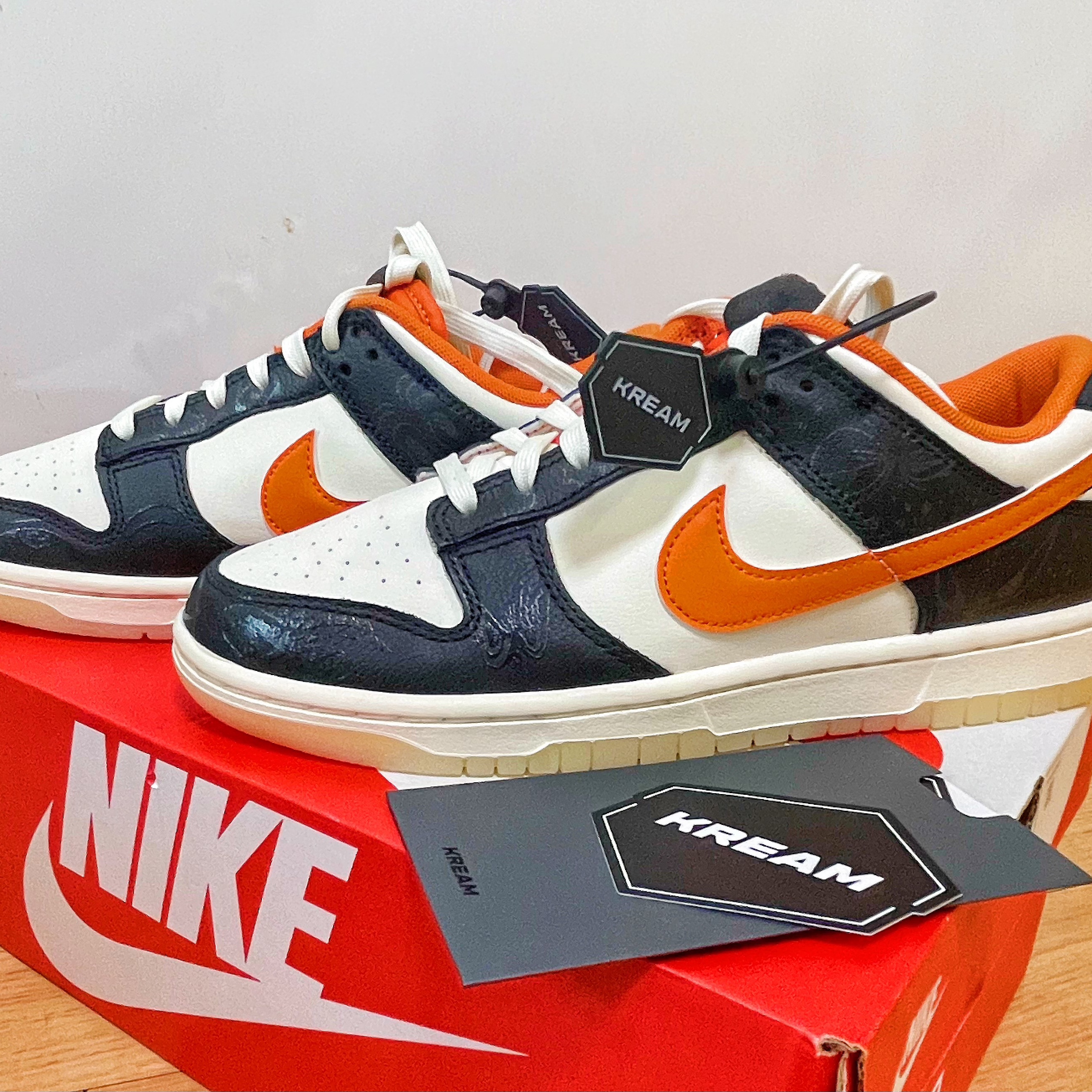 Nike Dunk Low Retro PRM Halloween 착용 스타일 - 1