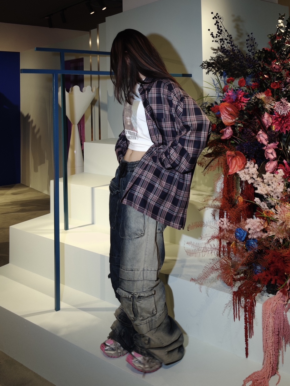 Ourpas 084 New Cargo Denim Fade Blue, Ourpas 081 Check Shirt Purple Rain 착용 스타일 - 3