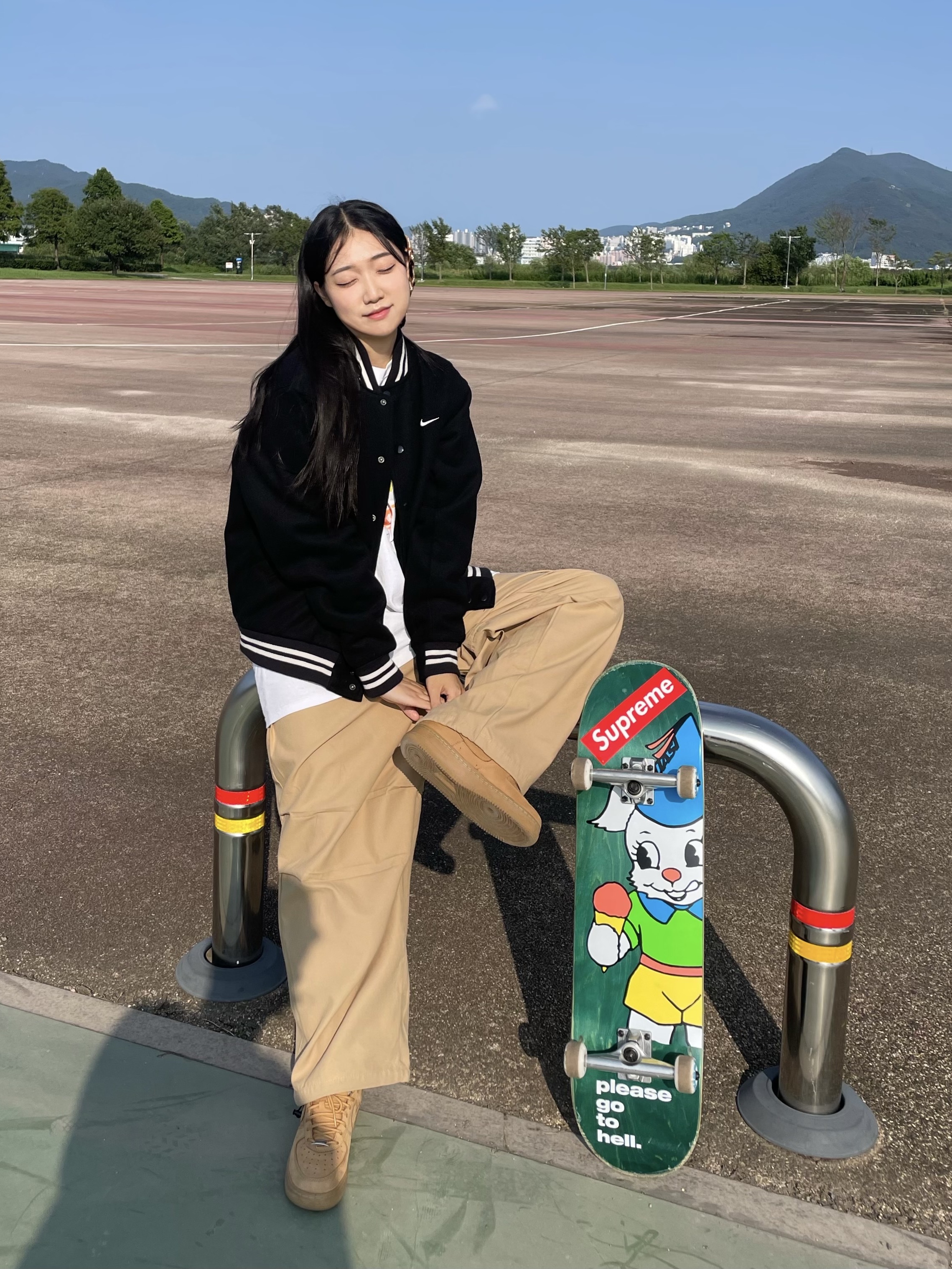 Nike NSW Authentics Varsity Jacket Black - Asia, Nike x Supreme Air Force 1 Low Flax 착용 스타일 - 1