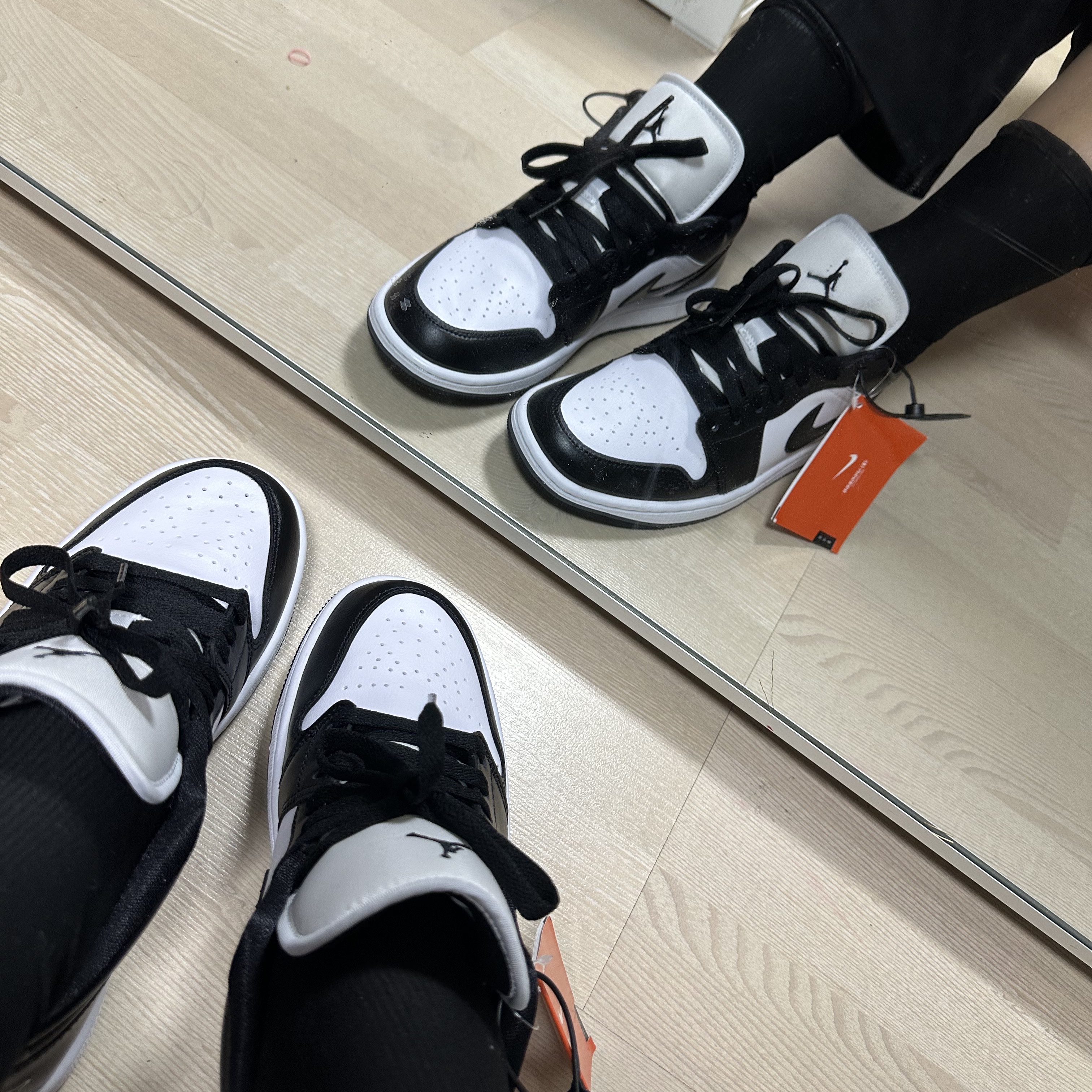 (W) Jordan 1 Low Black and White 착용 스타일 - 2