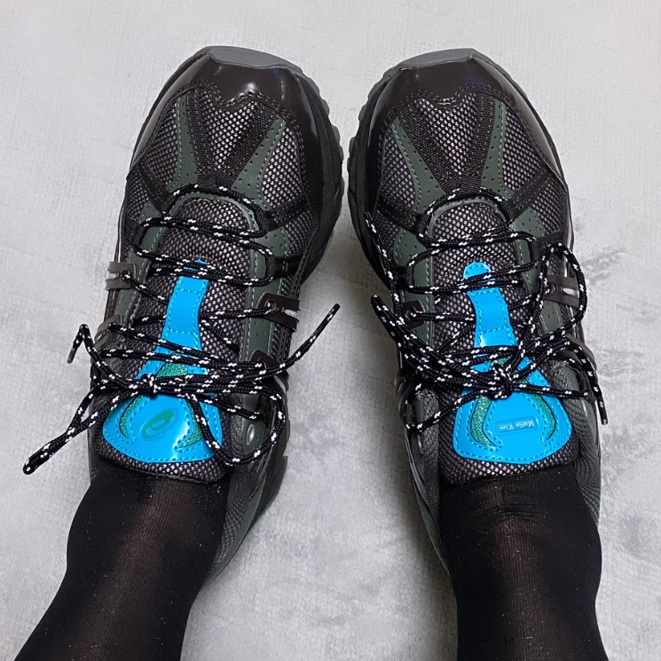 (W) Asics x Matin Kim Gel-Sonoma 15-50 Black Pure Silver 착용 스타일 - 1
