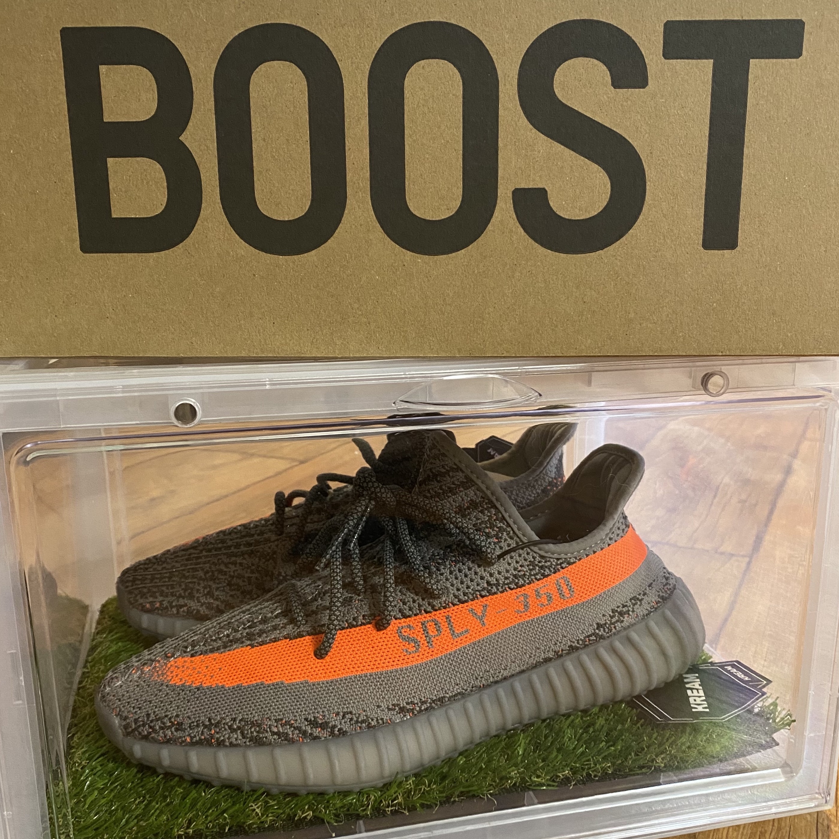 Adidas Yeezy Boost 350 V2 Beluga - Reflective 착용 스타일