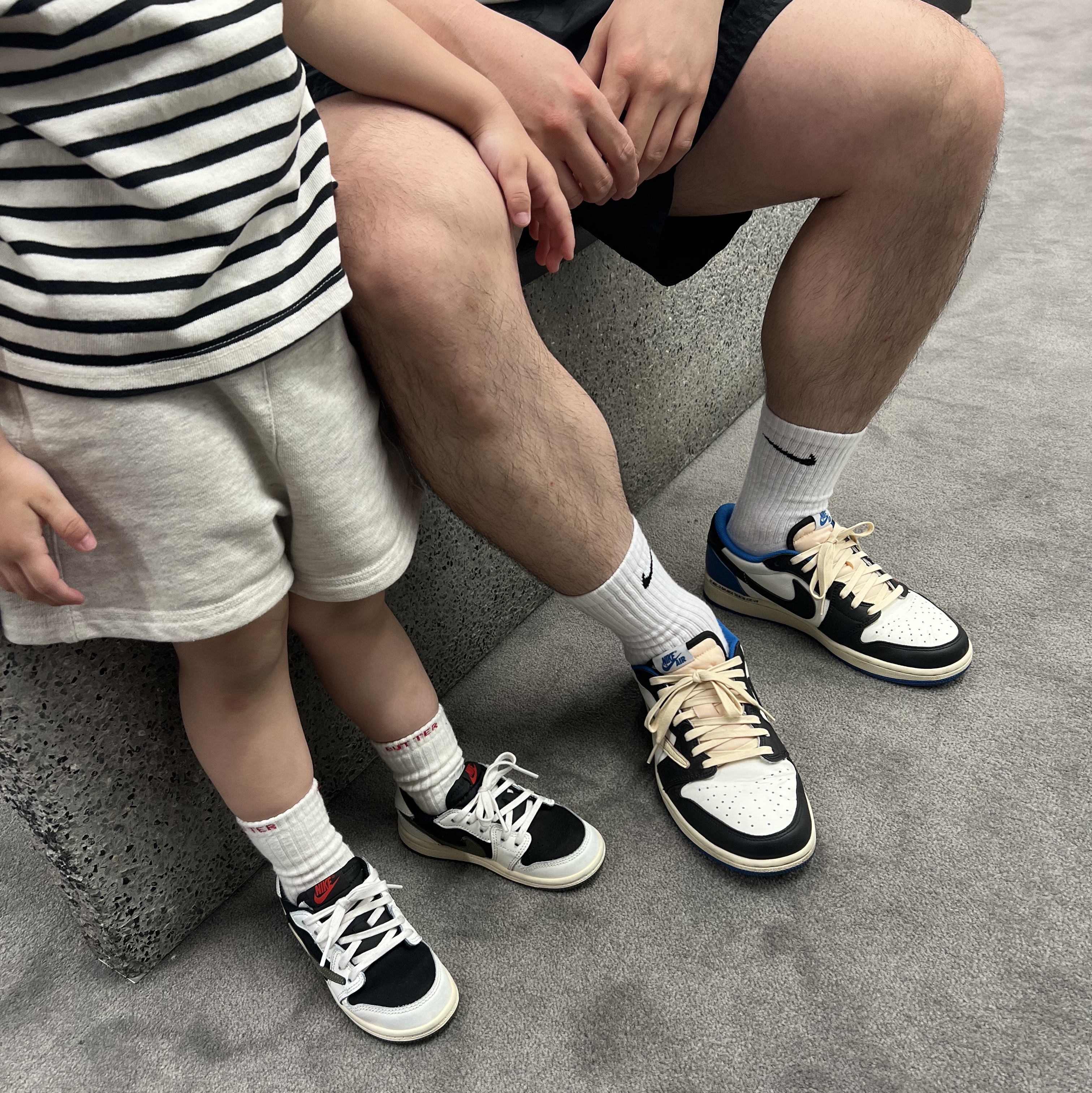 Jordan 1 x Travis Scott x Fragment Retro Low OG SP Military Blue, (TD) Jordan 1 x Travis Scott Retro Low OG SP Medium Olive 착용 스타일
