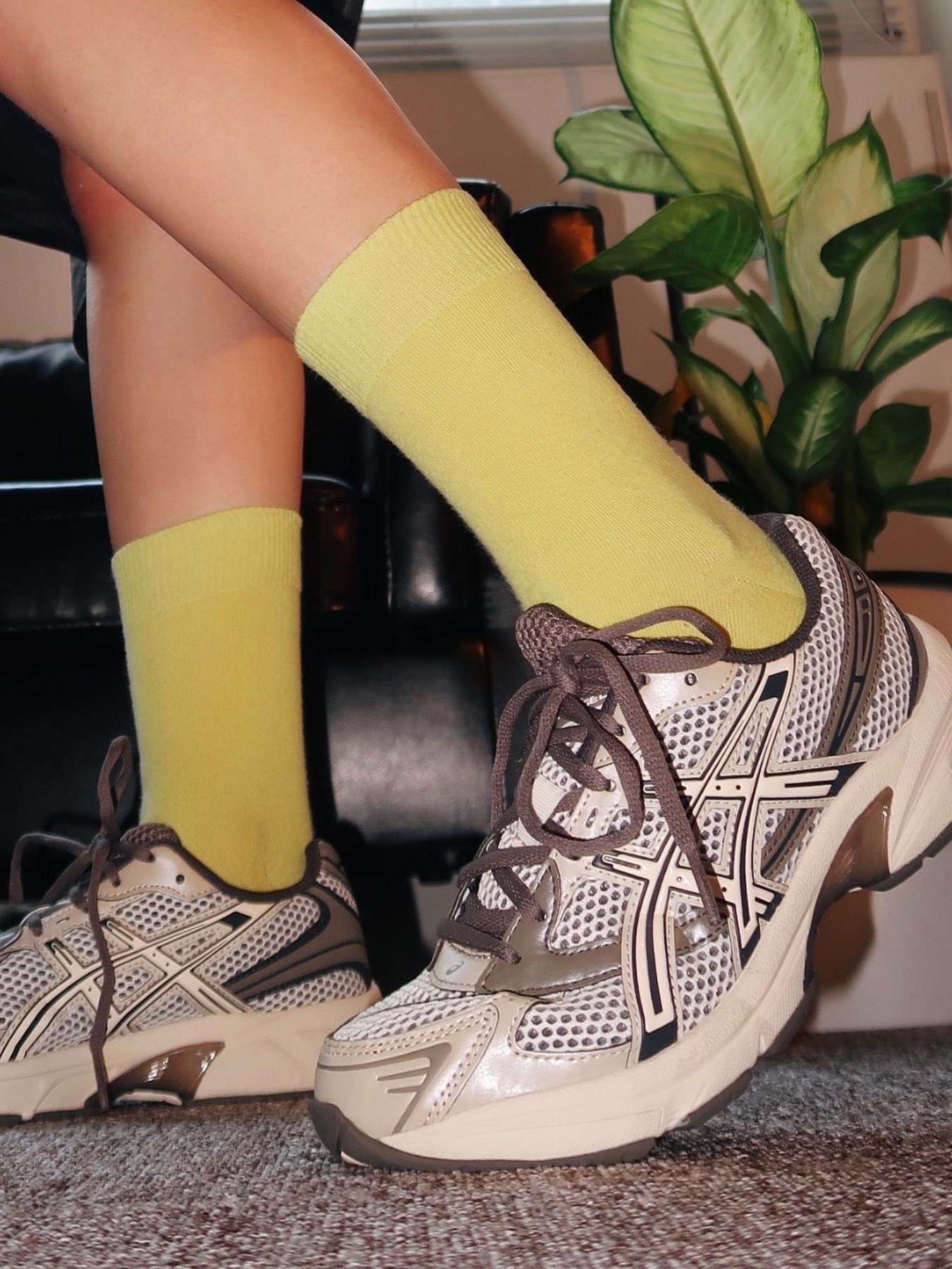 Asics Gel-1130 Birch Dark Taupe - Korea Exclusive 착용 스타일 - 2