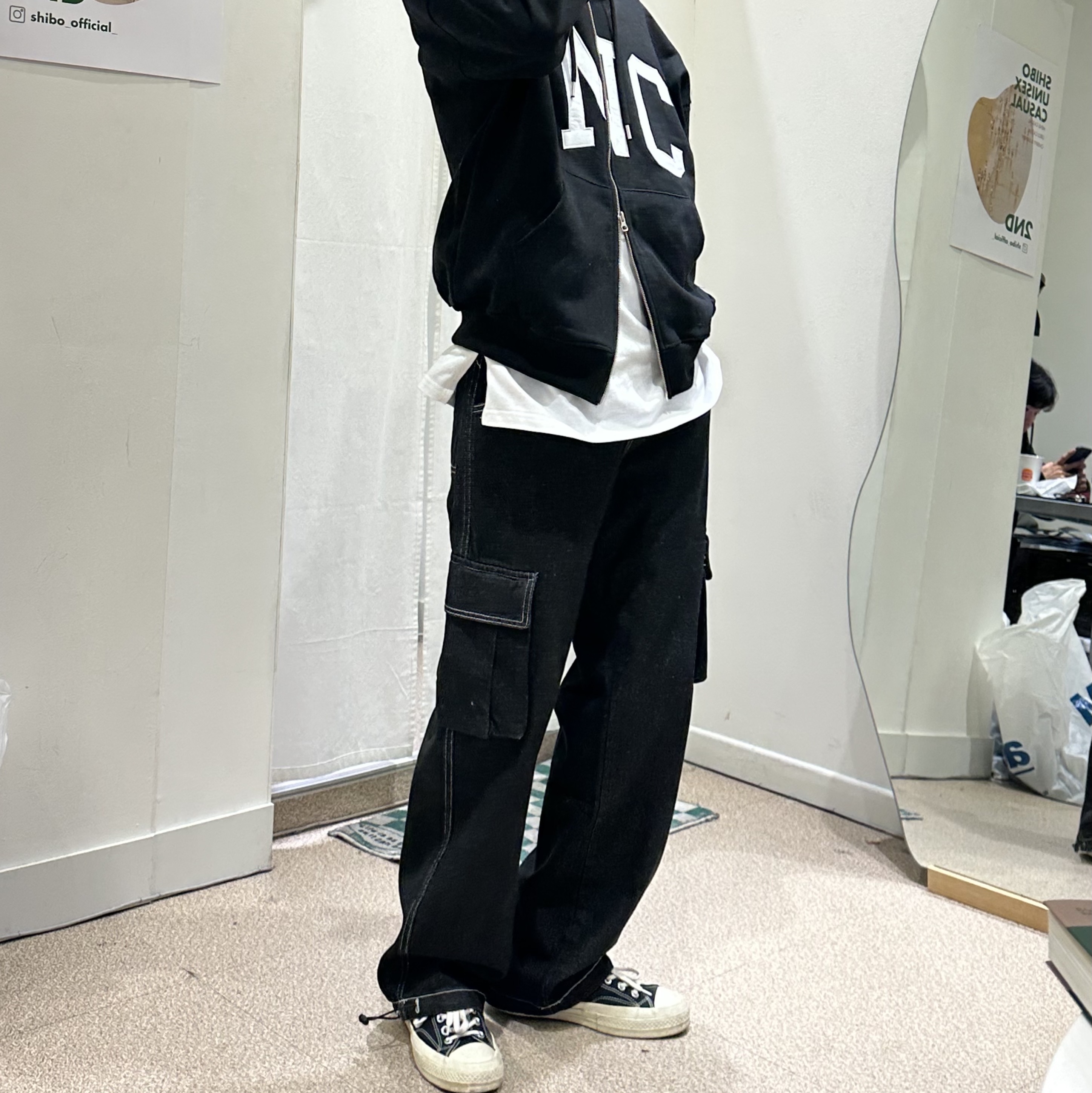 Converse x Play Comme des Garcons Chuck 70 Ox Black 착용 스타일
