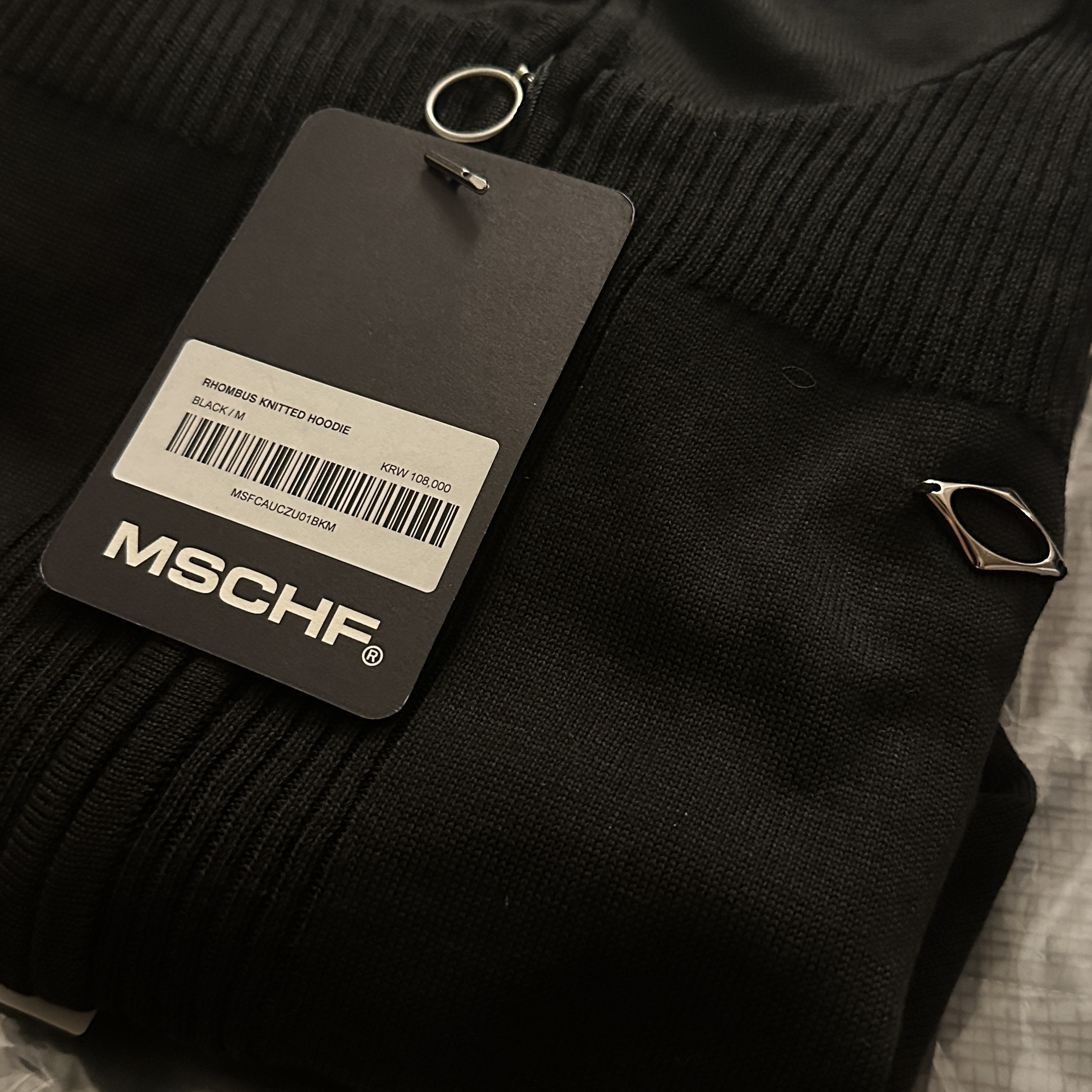 (W) Mischief Rhombus Knitted Hoodie Black, (W) Mischief Drawstring Pants Black 착용 스타일 - 2