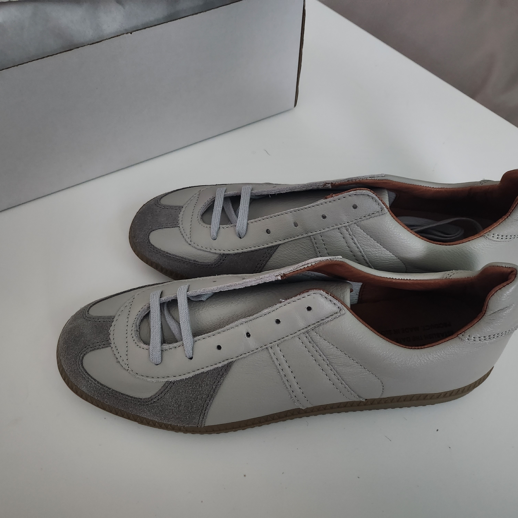 Reproduction of Found German Military Trainer 1700L Light Gray 착용 스타일 - 2