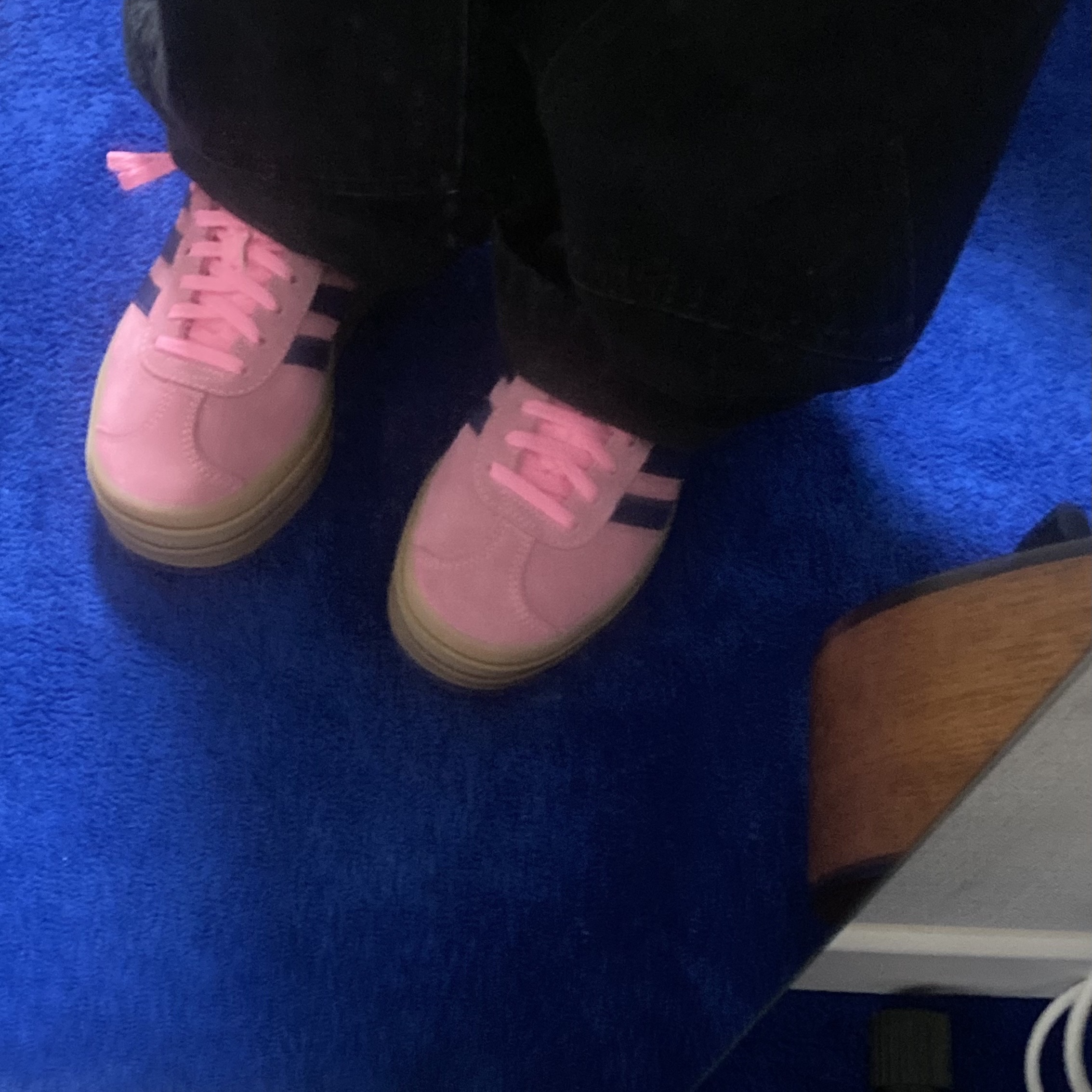 (W) Adidas Gazelle Bold Pink Glow Victory Blue 착용 스타일