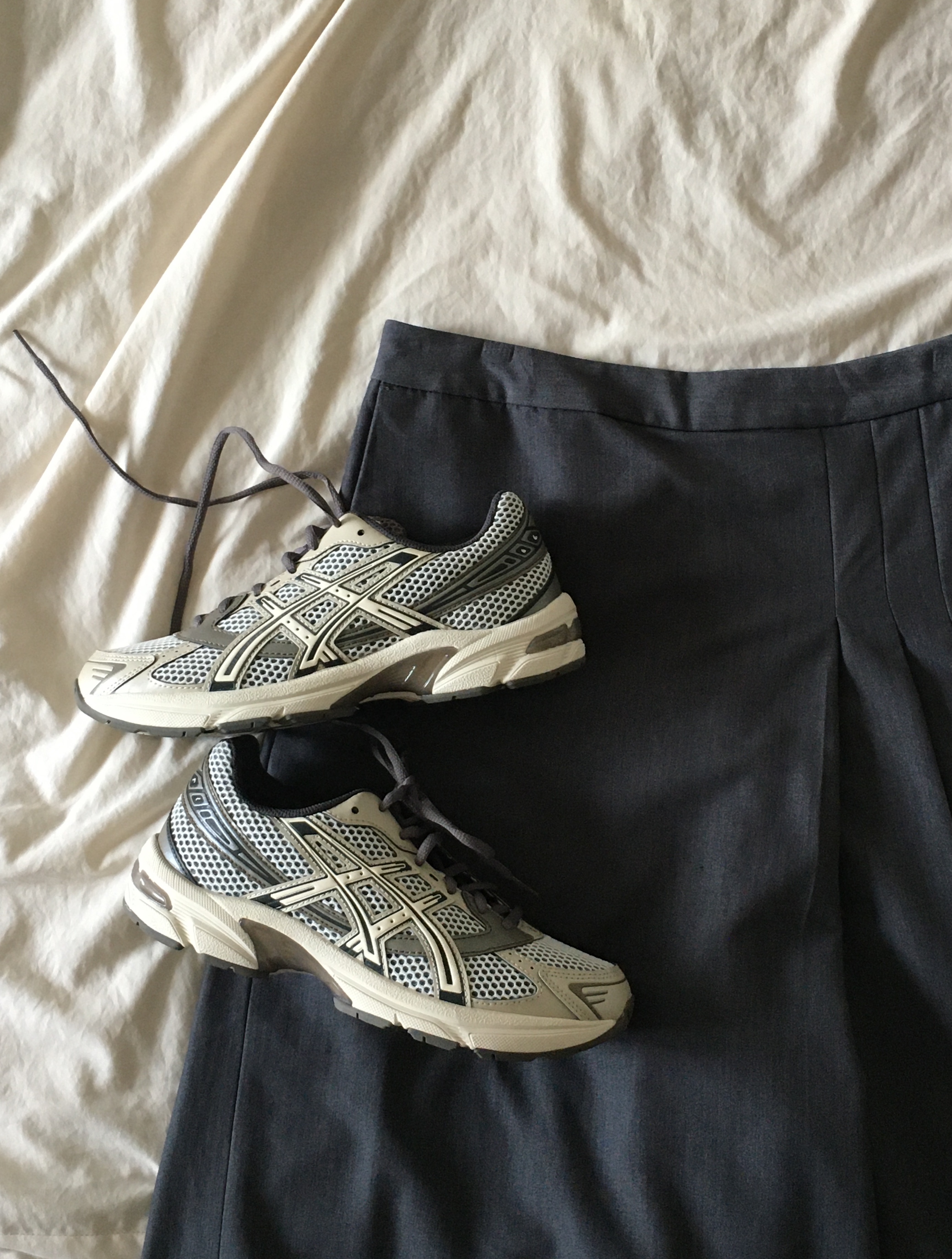 Asics Gel-1130 Birch Dark Taupe - Korea Exclusive 착용 스타일 - 2