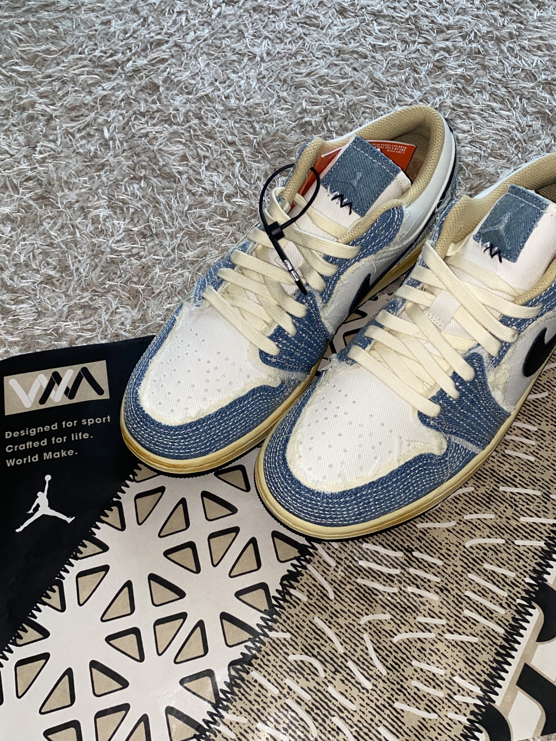 Jordan 1 Low World Make Japan 착용 스타일 - 2