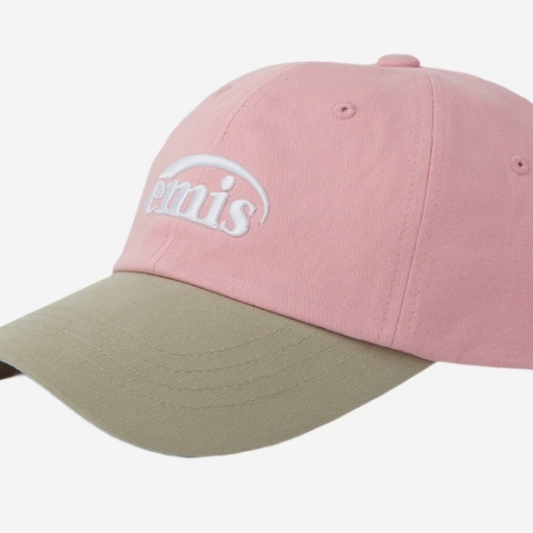 Emis New Logo Mix Ball Cap Beige Pink 착용 스타일