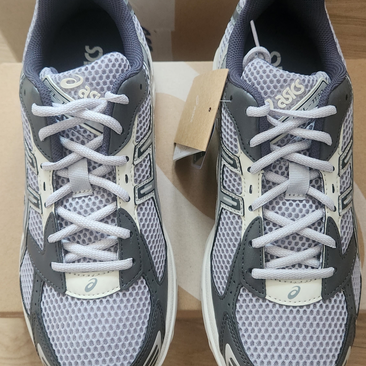 Asics Gel-1130 Oyster Grey Clay Grey 착용 스타일 - 1