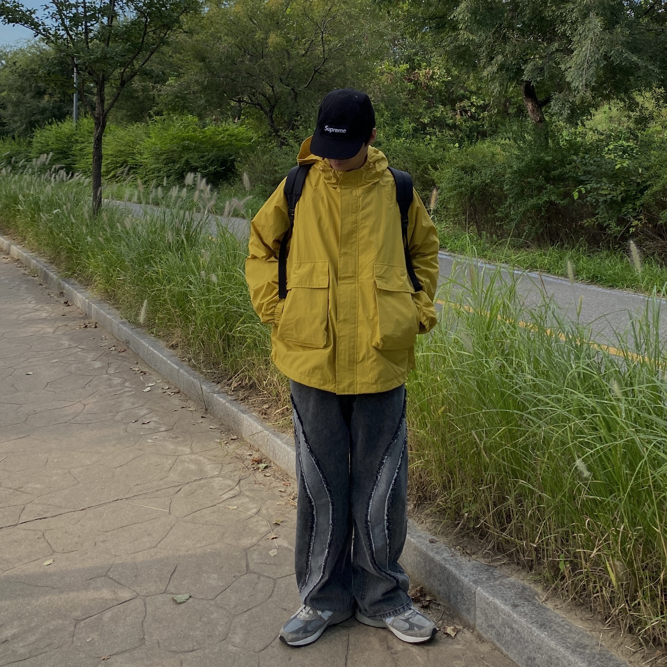 Supreme Washed Chino Twill Camp Cap Black, Supreme Waxed Cotton Camp Cap Black - 23FW 착용 스타일 - 2