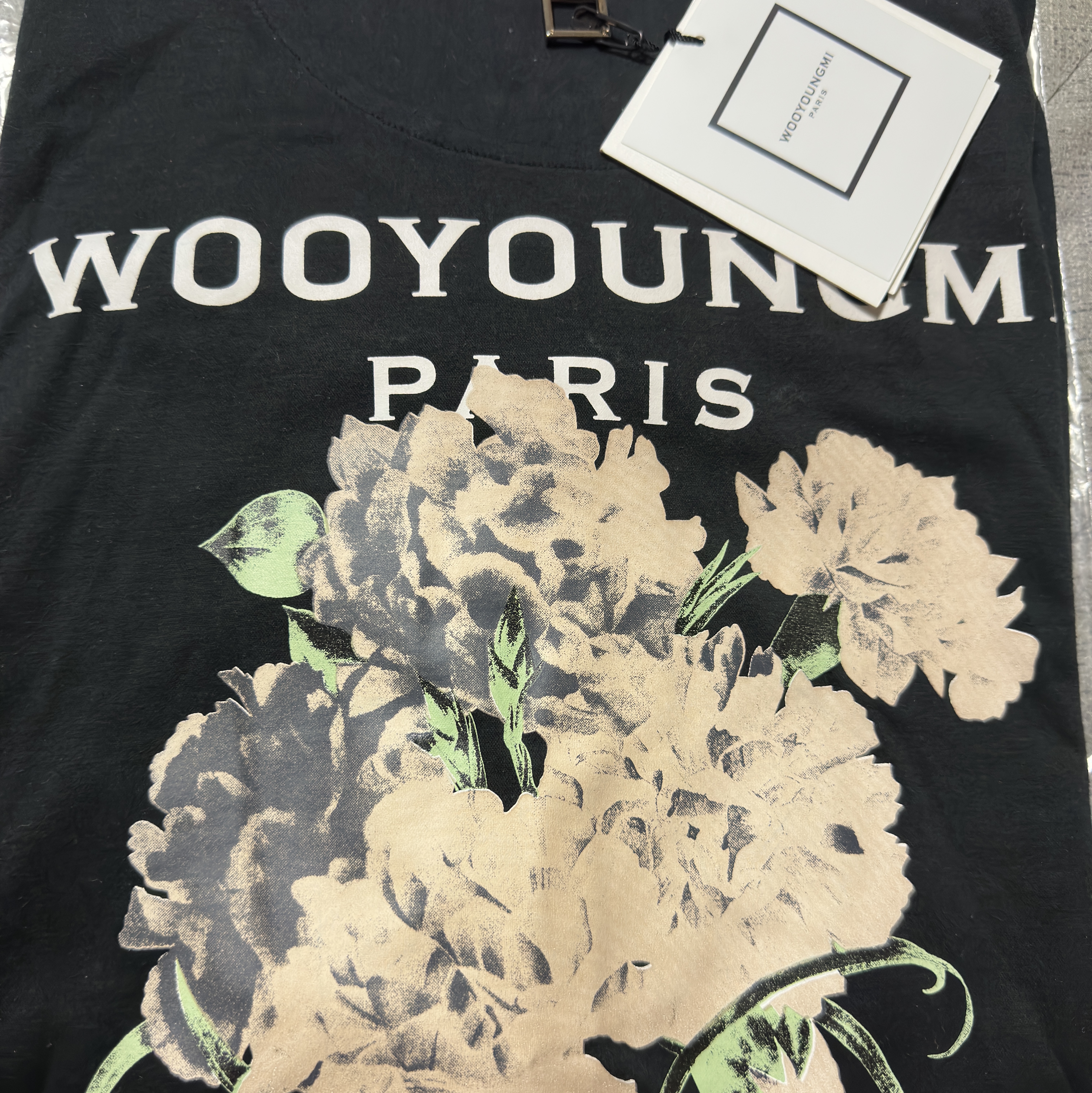 Wooyoungmi Flower Print Back Logo Hoodie Black - 21SS 착용 스타일