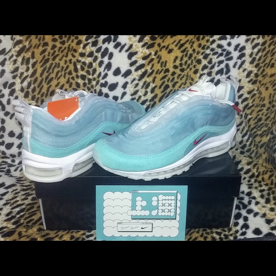 Nike Air Max 97 Shanghai Kaleidoscope 착용 스타일