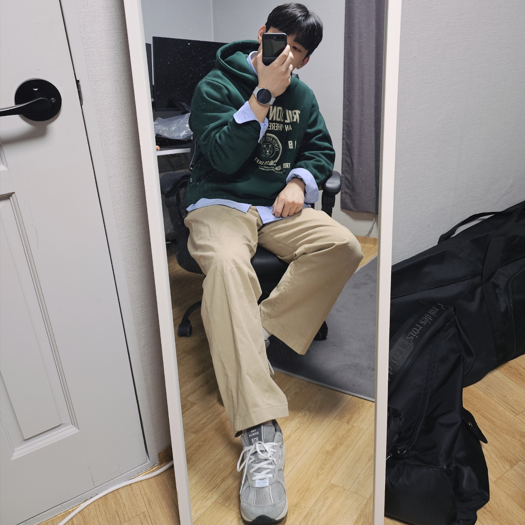 New Balance 878 Gray 착용 스타일