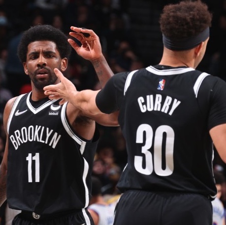 Nike Seth Curry Brooklyn Nets Statement Edition 2022/23 NBA Swingman Jersey Black 착용 스타일