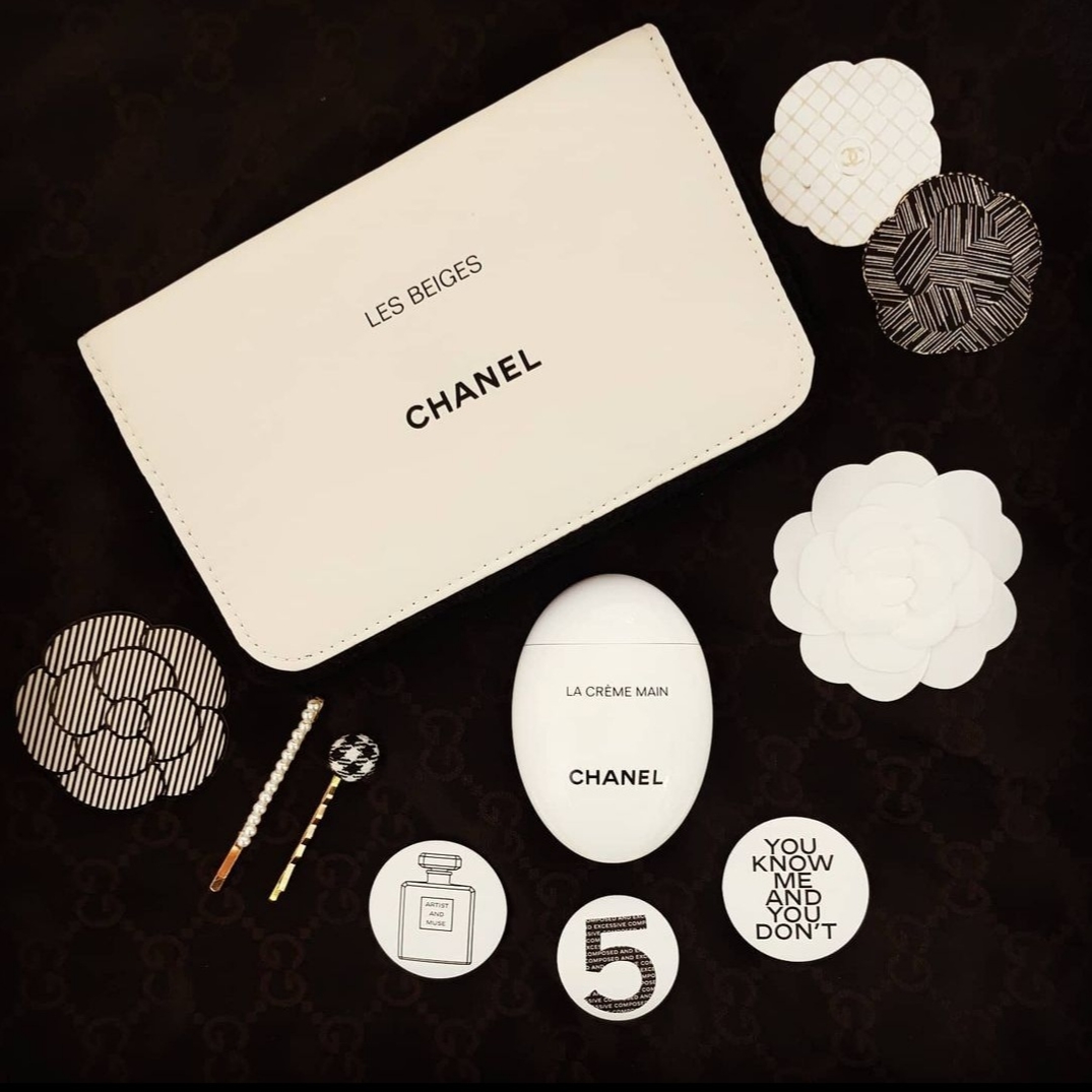Chanel La Creme Main Rich Hand Cream 50ml, Chanel Le Lift La Creme Main Hand Cream 50ml 착용 스타일 - 1