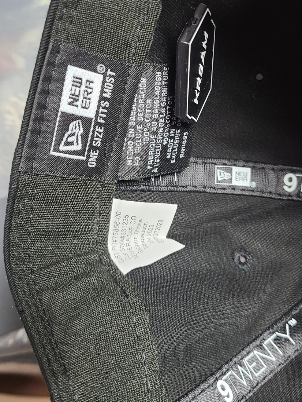 Stussy SS Link 9Twenty Cap Black 착용 스타일 - 4