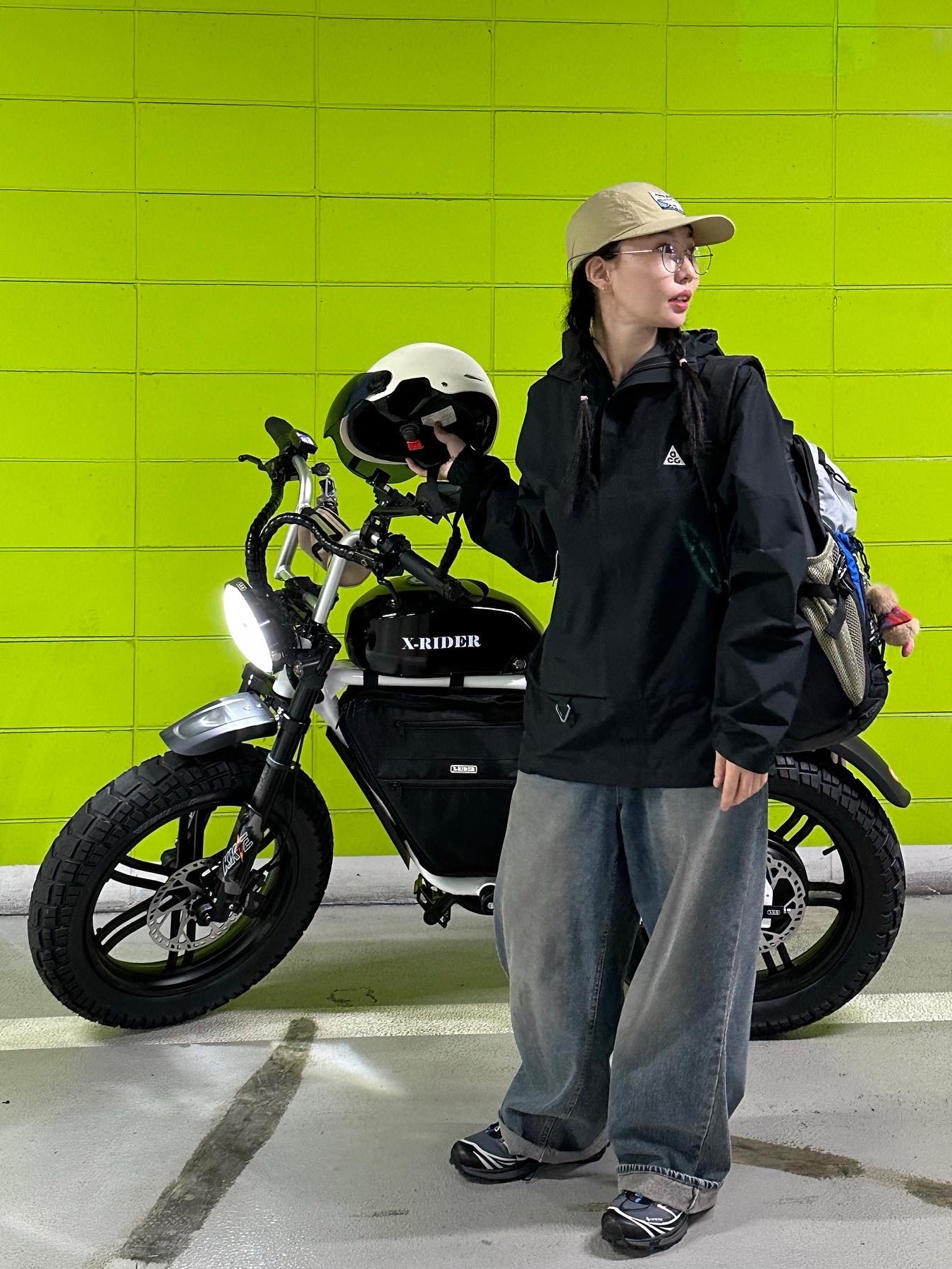 Nike ACG Storm-Fit ADV Cascade Rains Full Zip Jacket Black - Asia, Supreme Backpack Blue - 23FW 착용 스타일