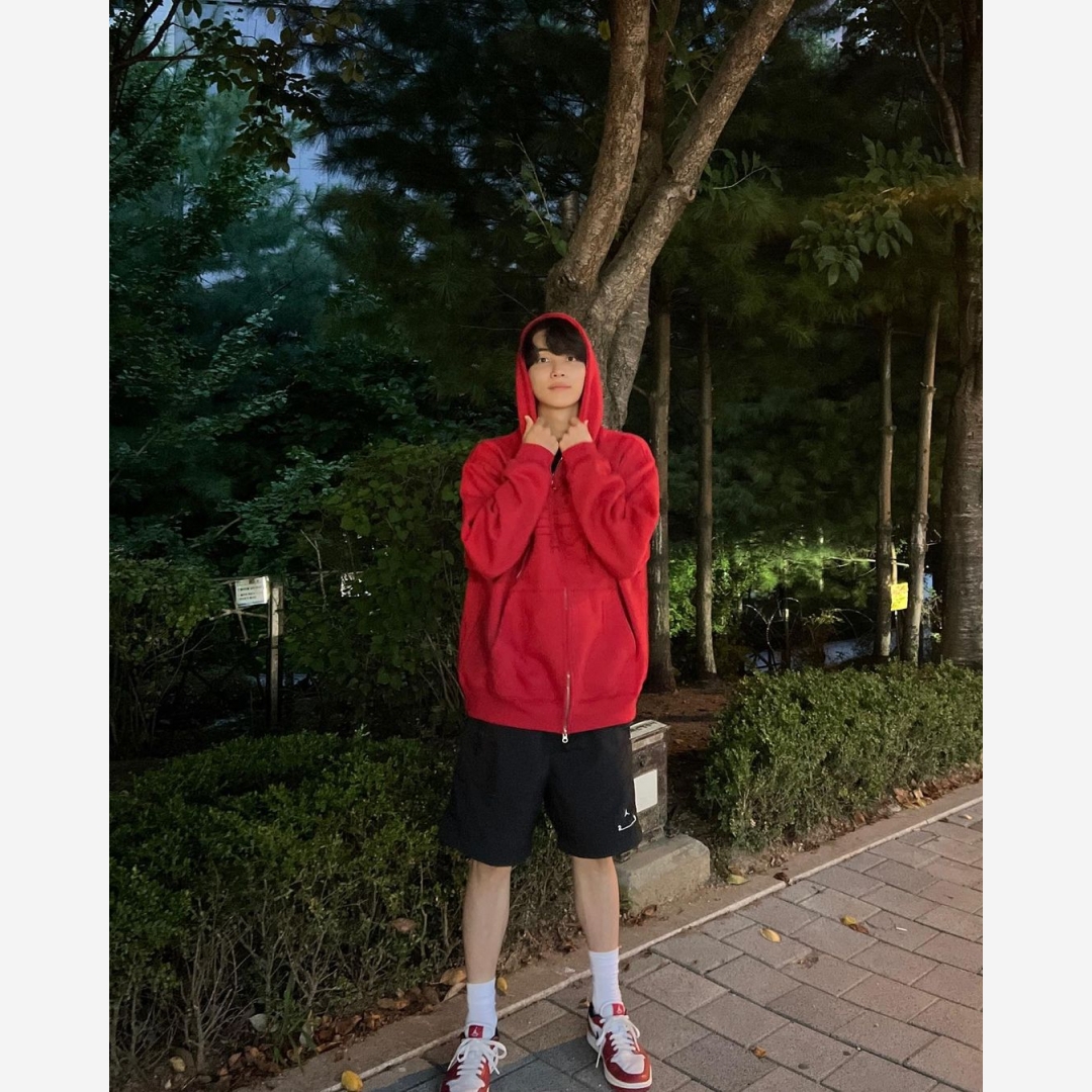 Jordan 1 Low Golf Chicago 착용 스타일 - 2