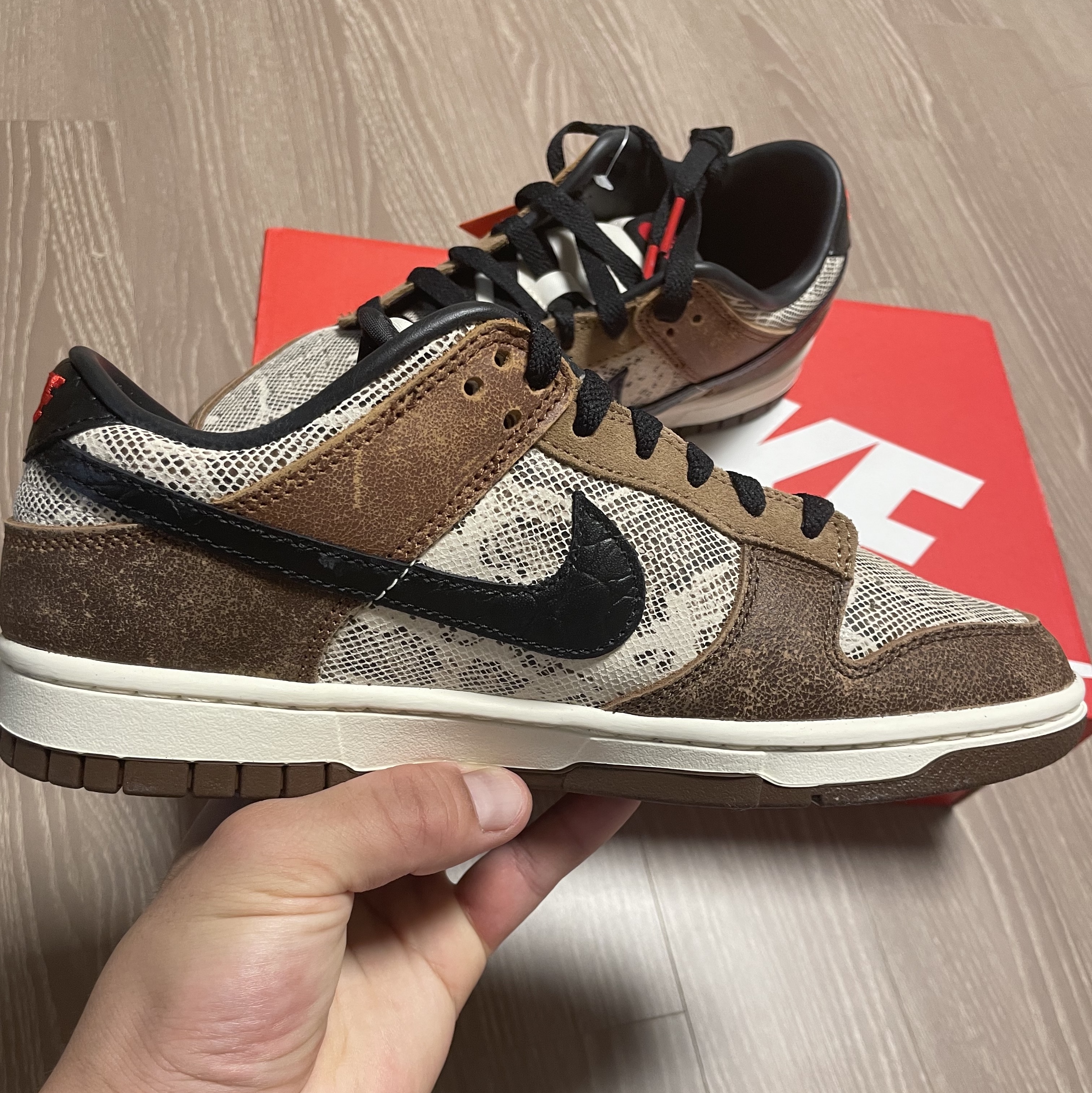 Nike Dunk Low PRM Head to Head 착용 스타일 - 3