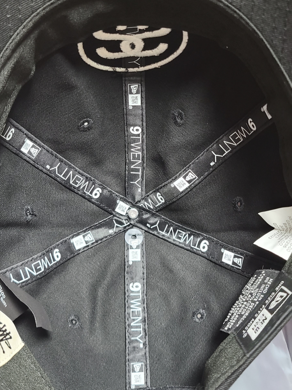 Stussy SS Link 9Twenty Cap Black 착용 스타일 - 5