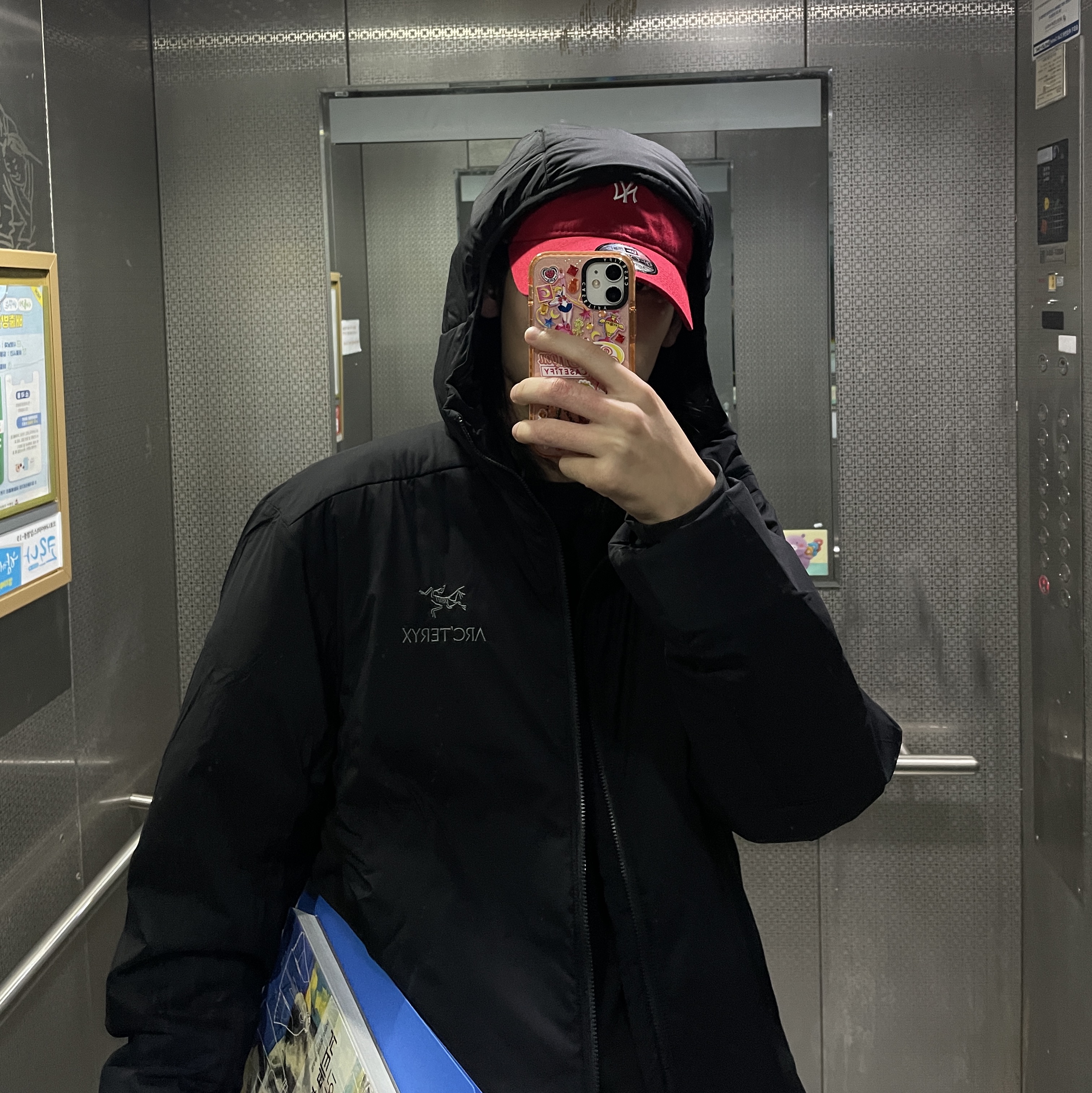 Arc'teryx Atom LT Hoody Black 착용 스타일