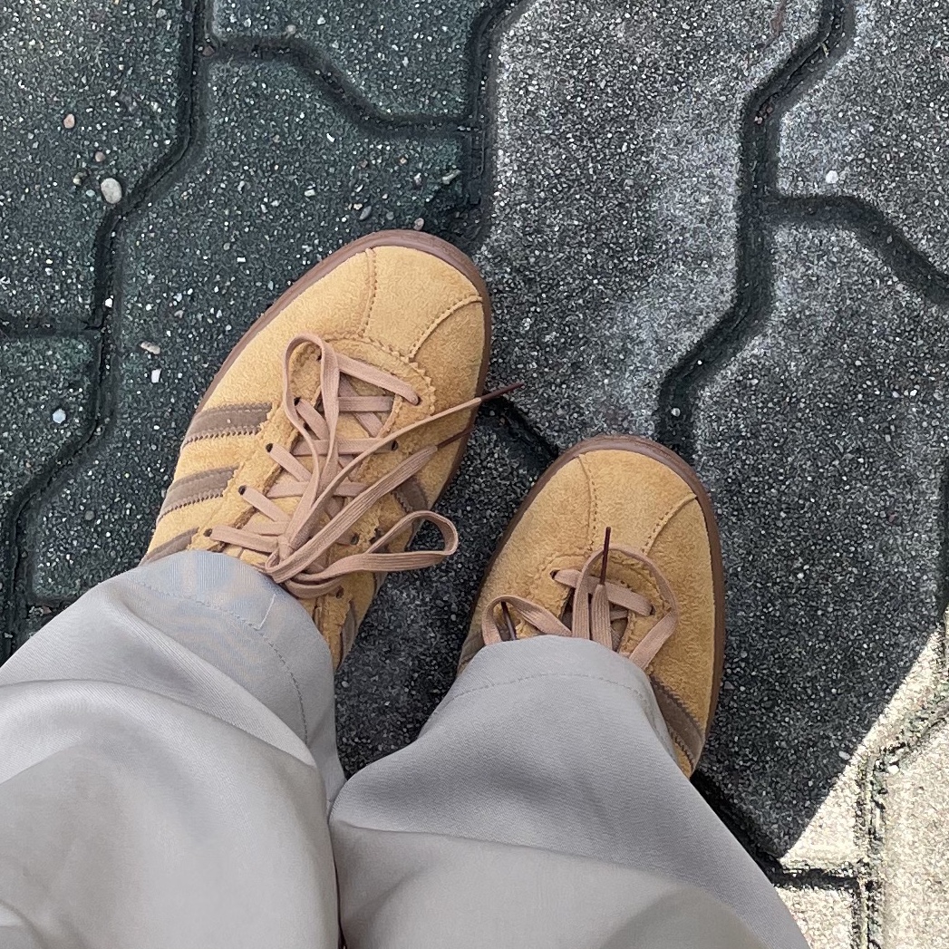 Adidas Tobacco Gruen Mesa Brown Desert 착용 스타일 - 2