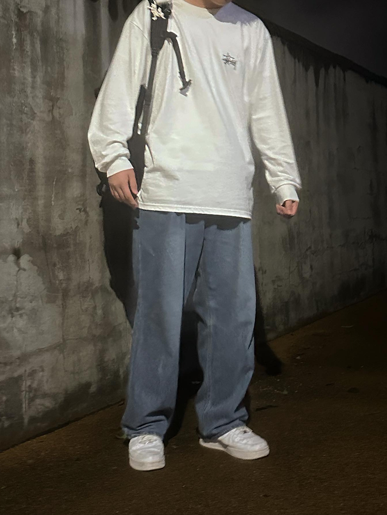 Stussy Basic Stussy LS T-Shirt White 2022, Nike Air Force 1 '07 Low White 착용 스타일 - 2