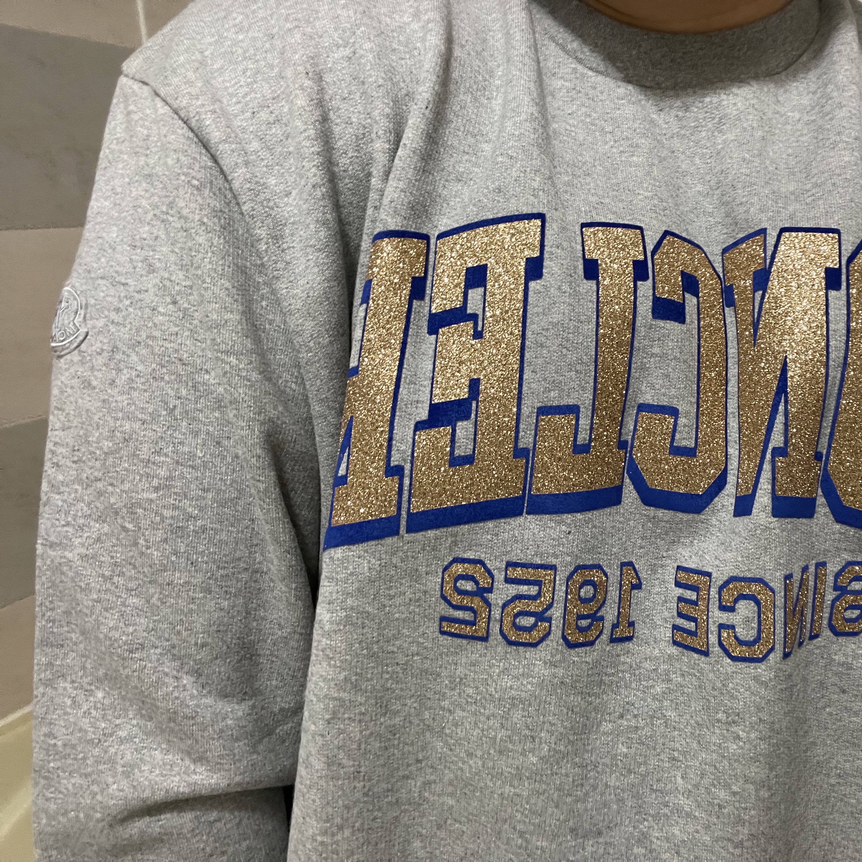 Moncler Logo Sweatshirt Grey - 23SS 착용 스타일