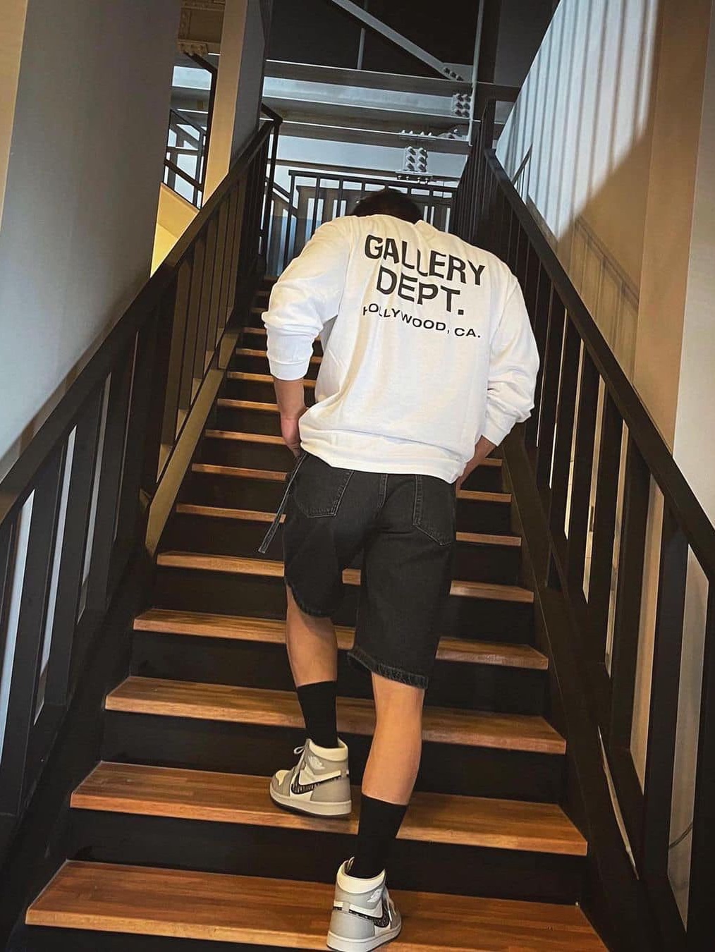 Gallery Dept. Souvenir LS T-Shirt White, Gallery Dept. Fucked Up Logo T-Shirt White 착용 스타일 - 2