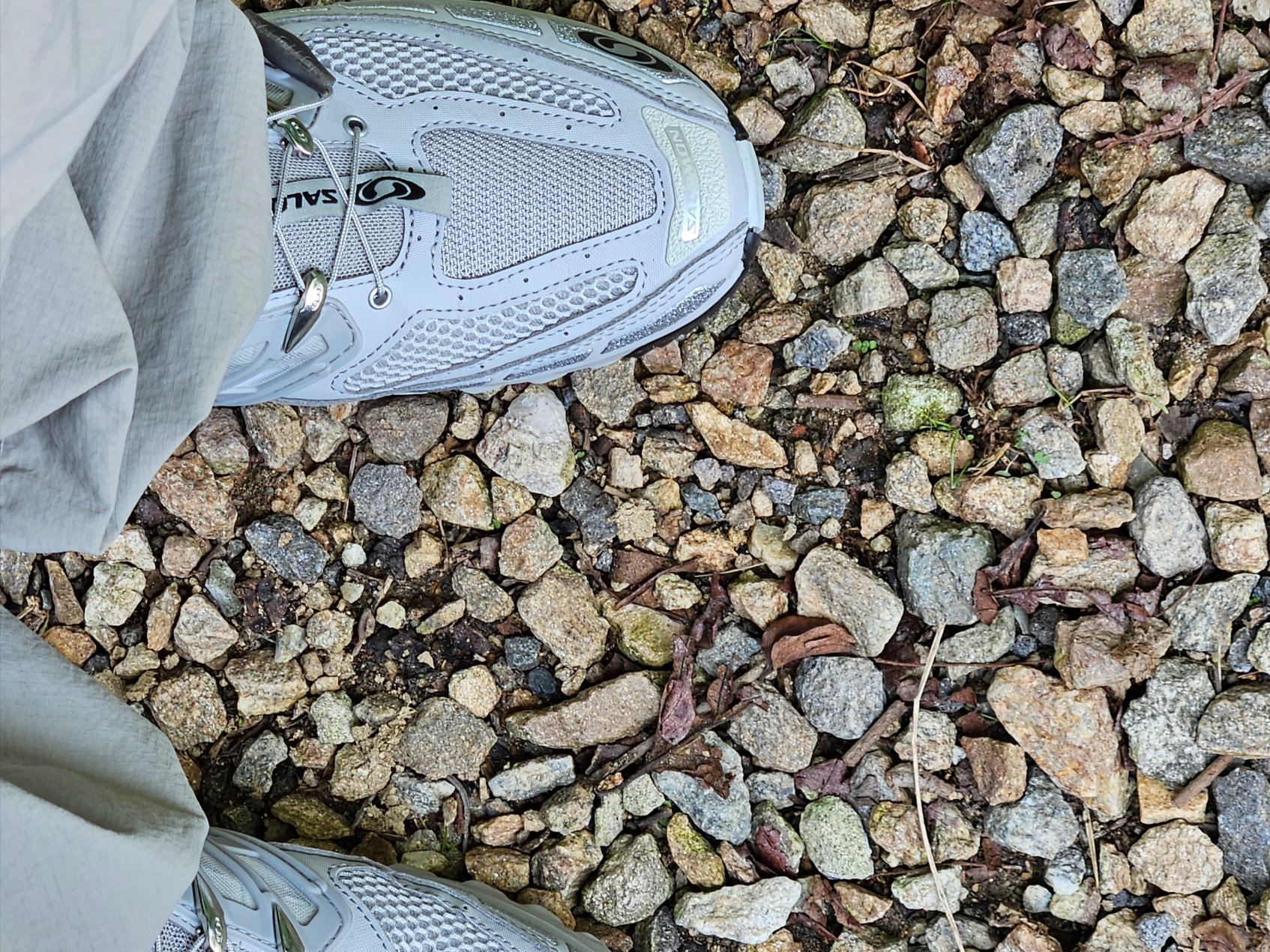 Salomon ACS Pro Metal Ghost 착용 스타일 - 4