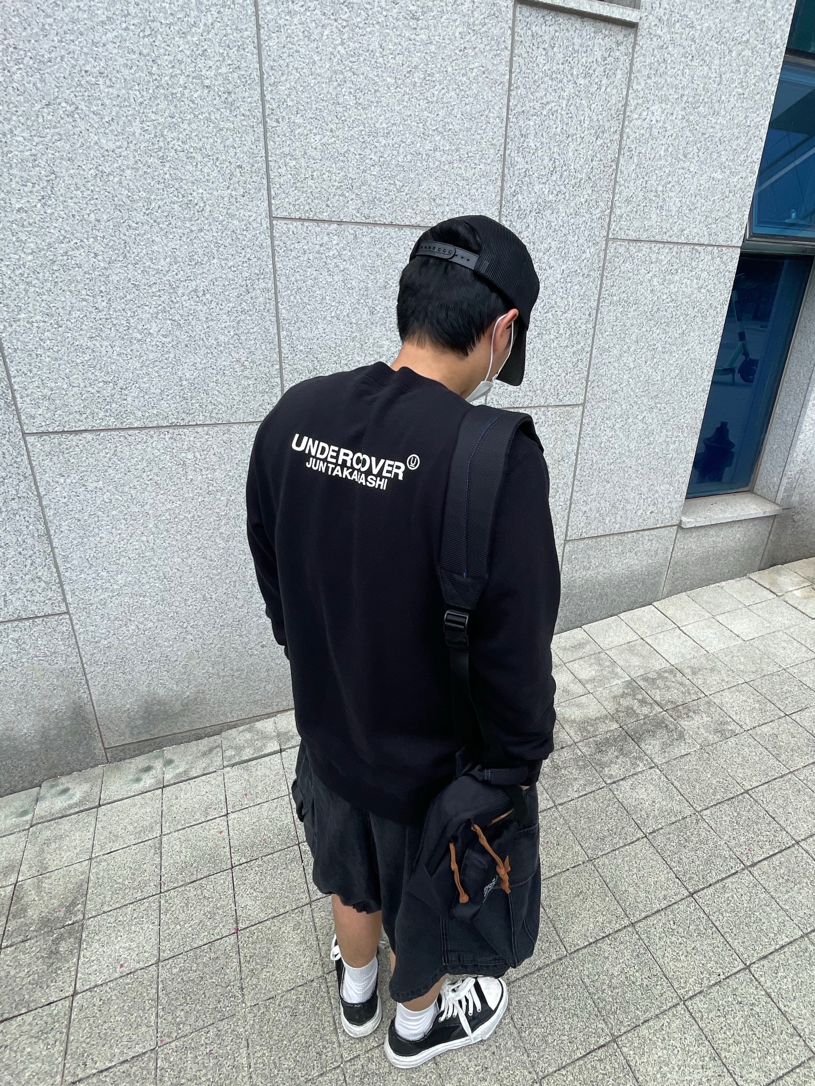 Maison Mihara Yasuhiro Peterson OG Sole Canvas Low Sneakers Black 착용 스타일 - 1