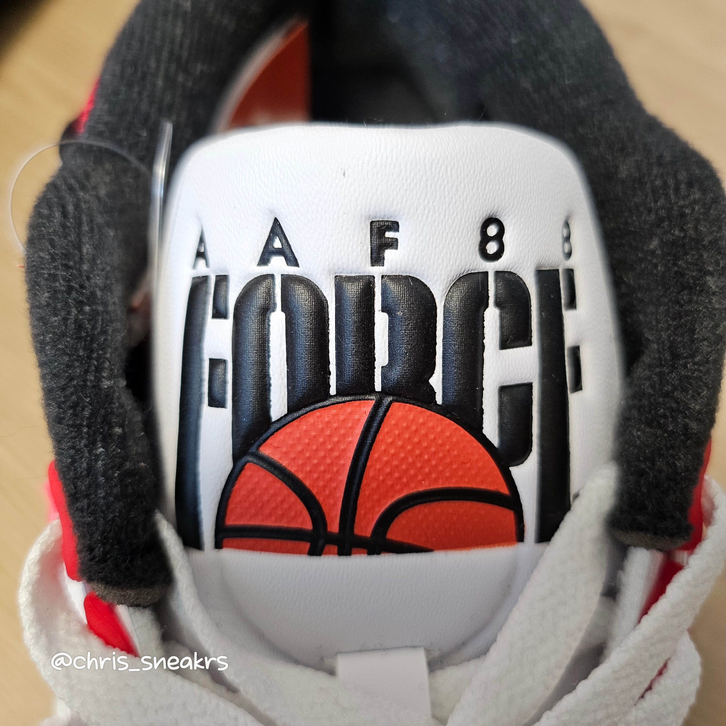 Nike x Billie Eilish Air Alpha Force 88 Fire Red and White 착용 스타일 - 4