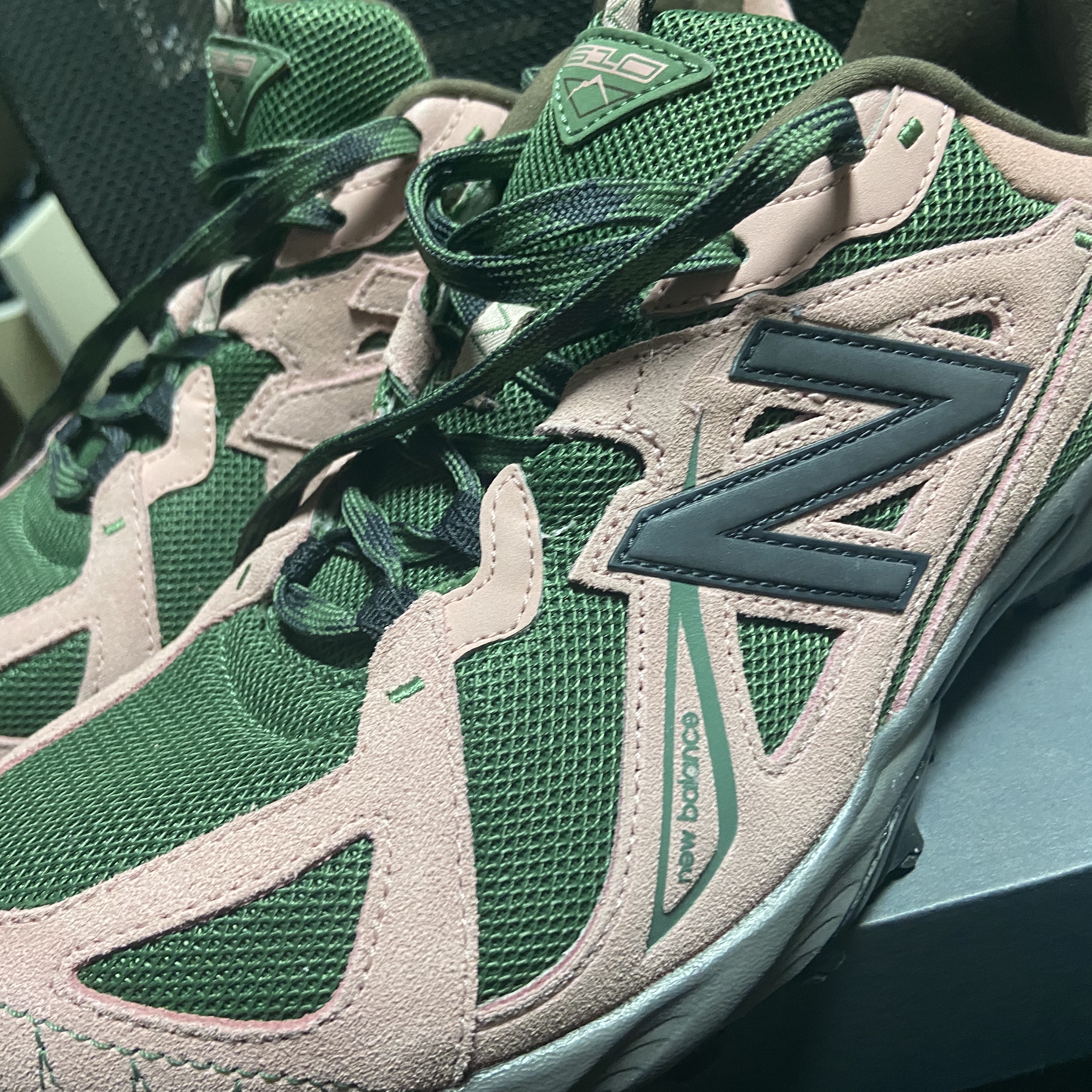 New Balance ML610T Pink Moon - D Standard 착용 스타일 - 2