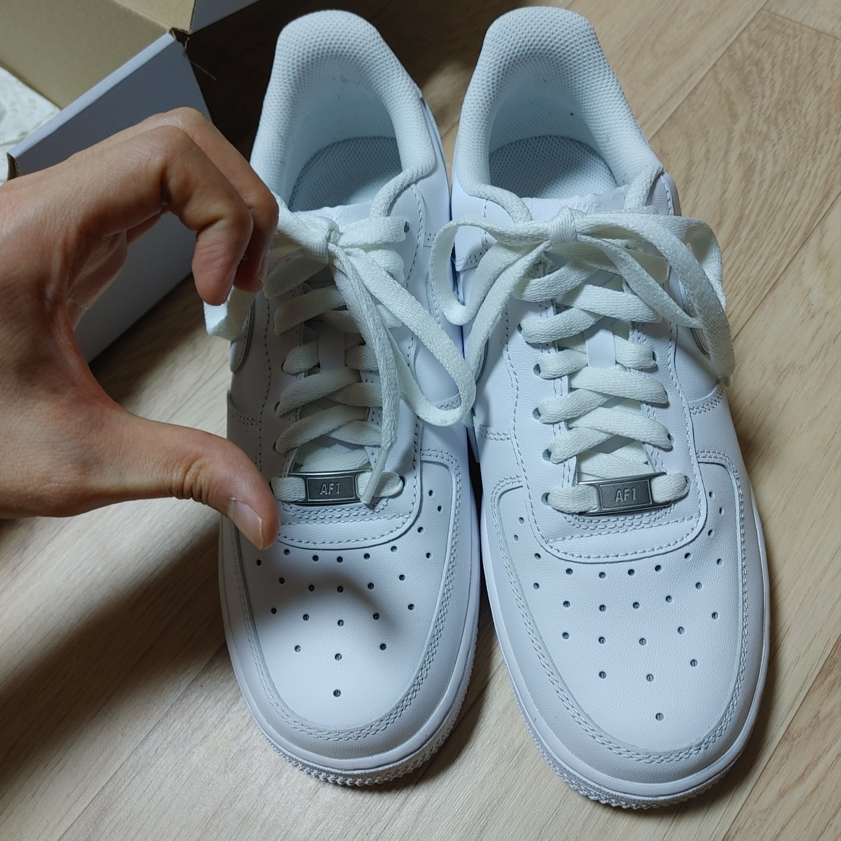 (W) Nike Air Force 1 '07 Low White 착용 스타일