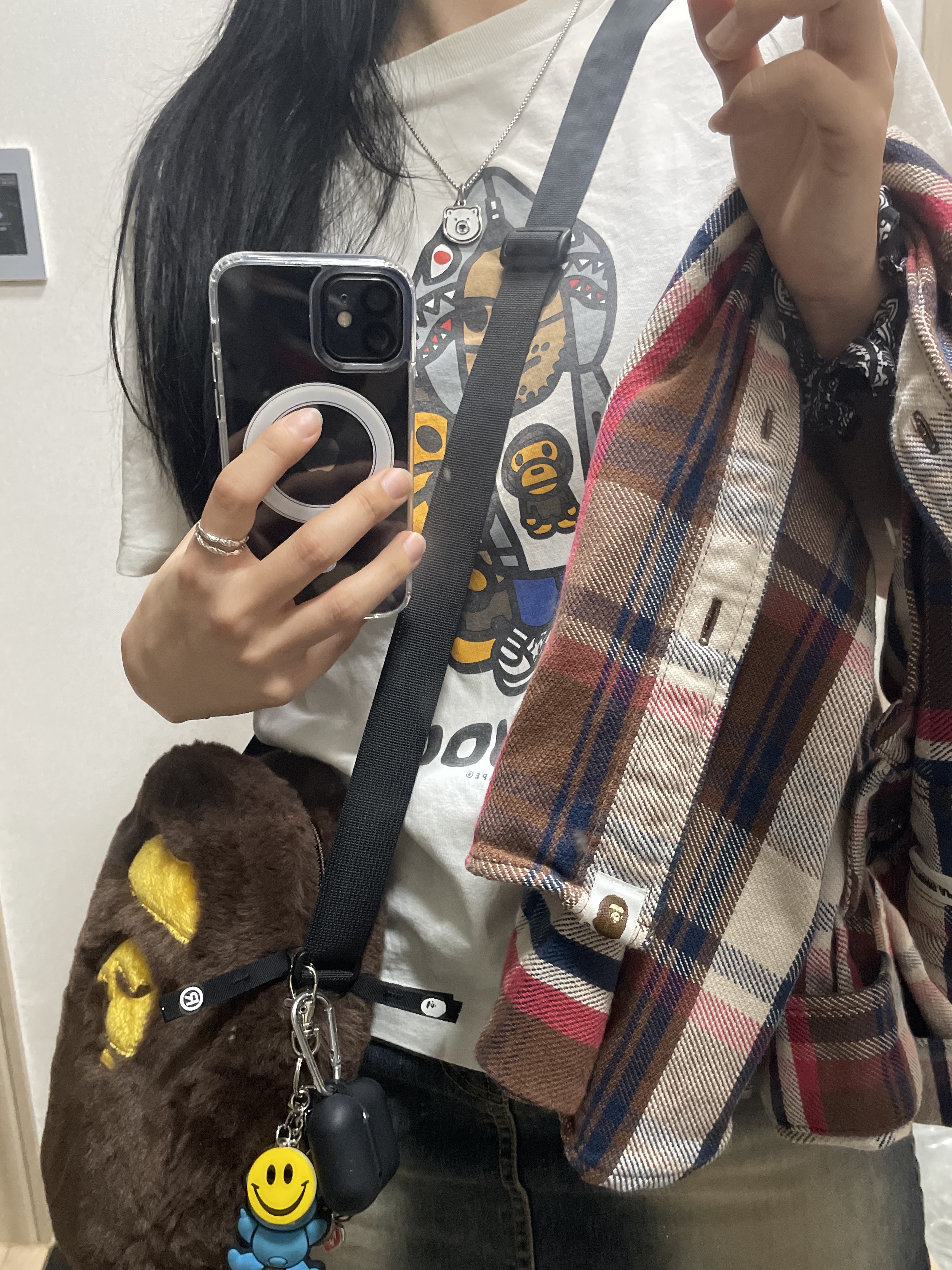 Human Made Animal Necklace Bear White 착용 스타일 - 2