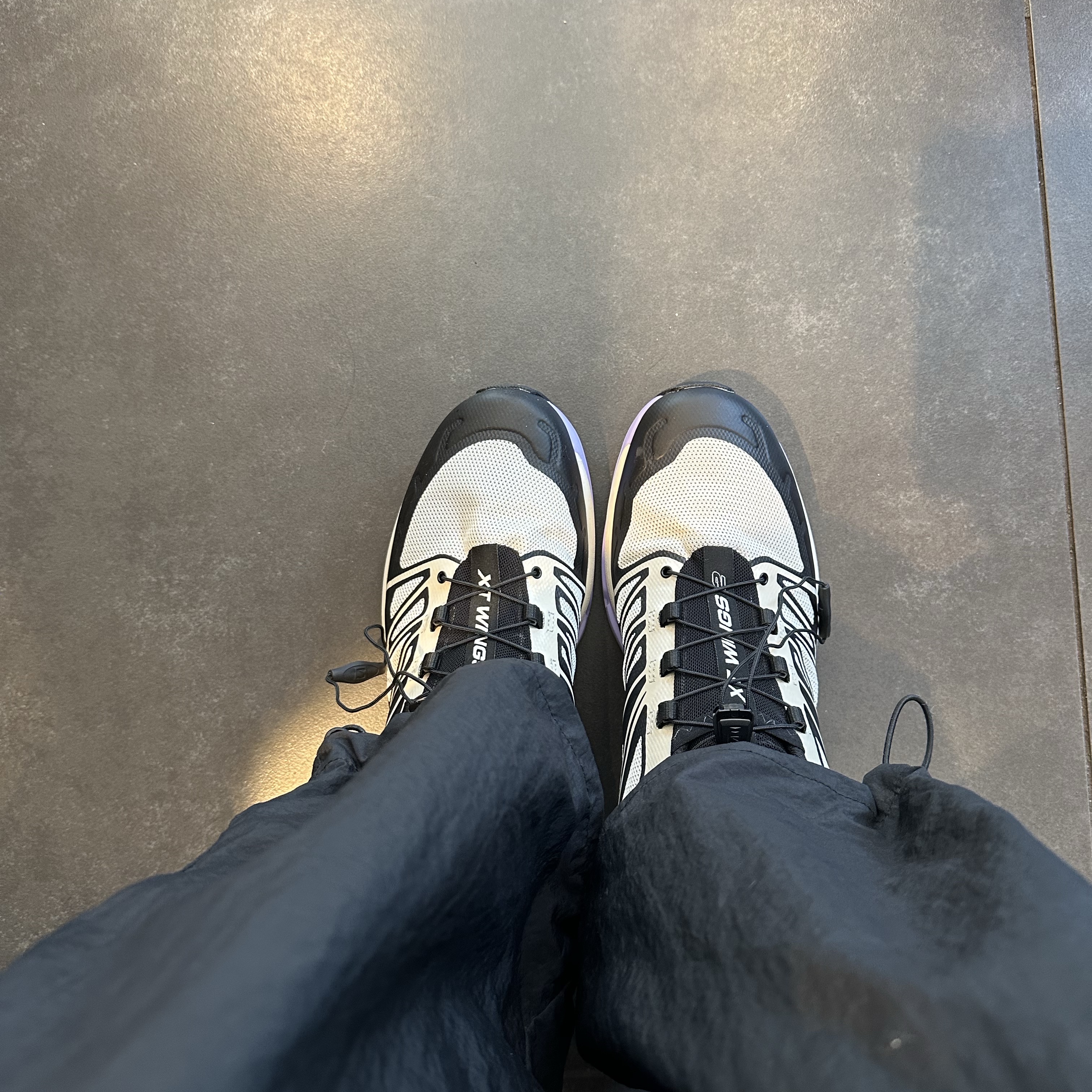 Salomon XT-Wings 2 Nimbus Cloud 착용 스타일 - 1