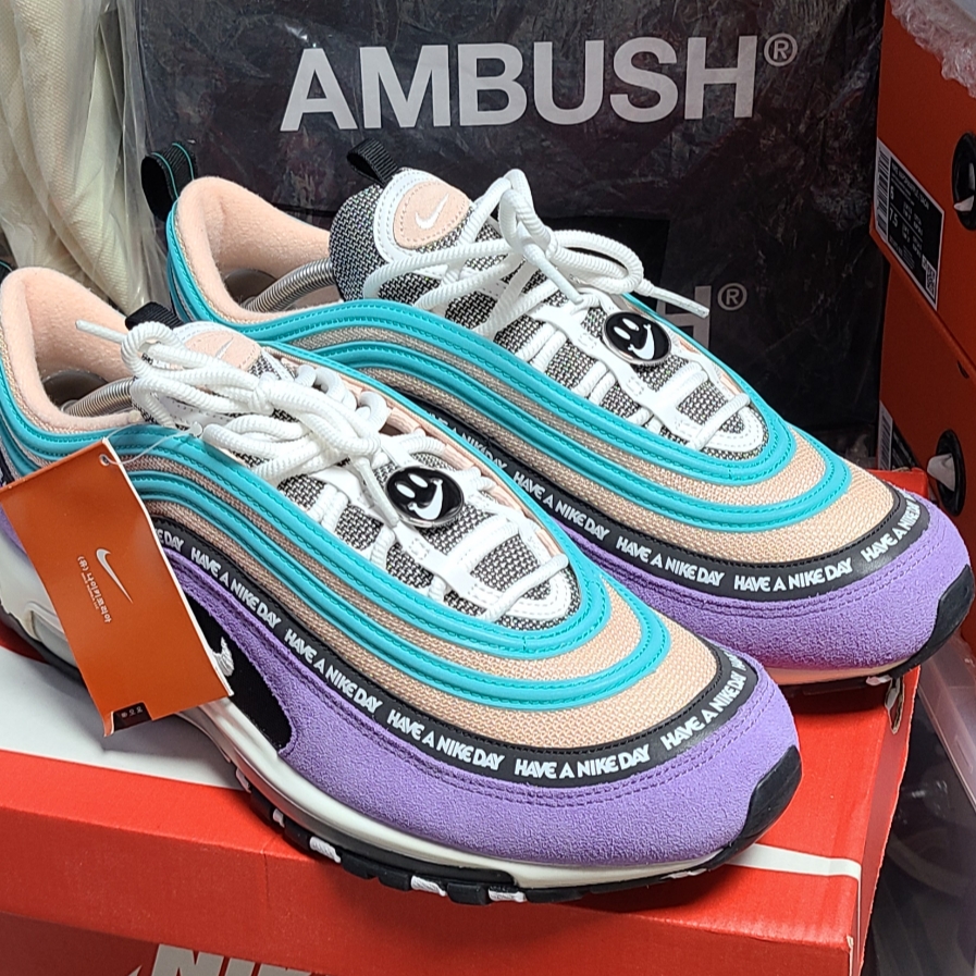 Nike Air Max 97 Have a Nike Day 착용 스타일 - 1