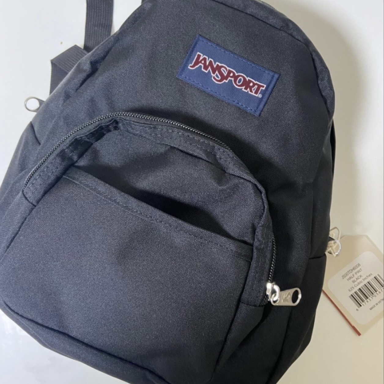Jansport Half Pint Mini Backpack Black 착용 스타일