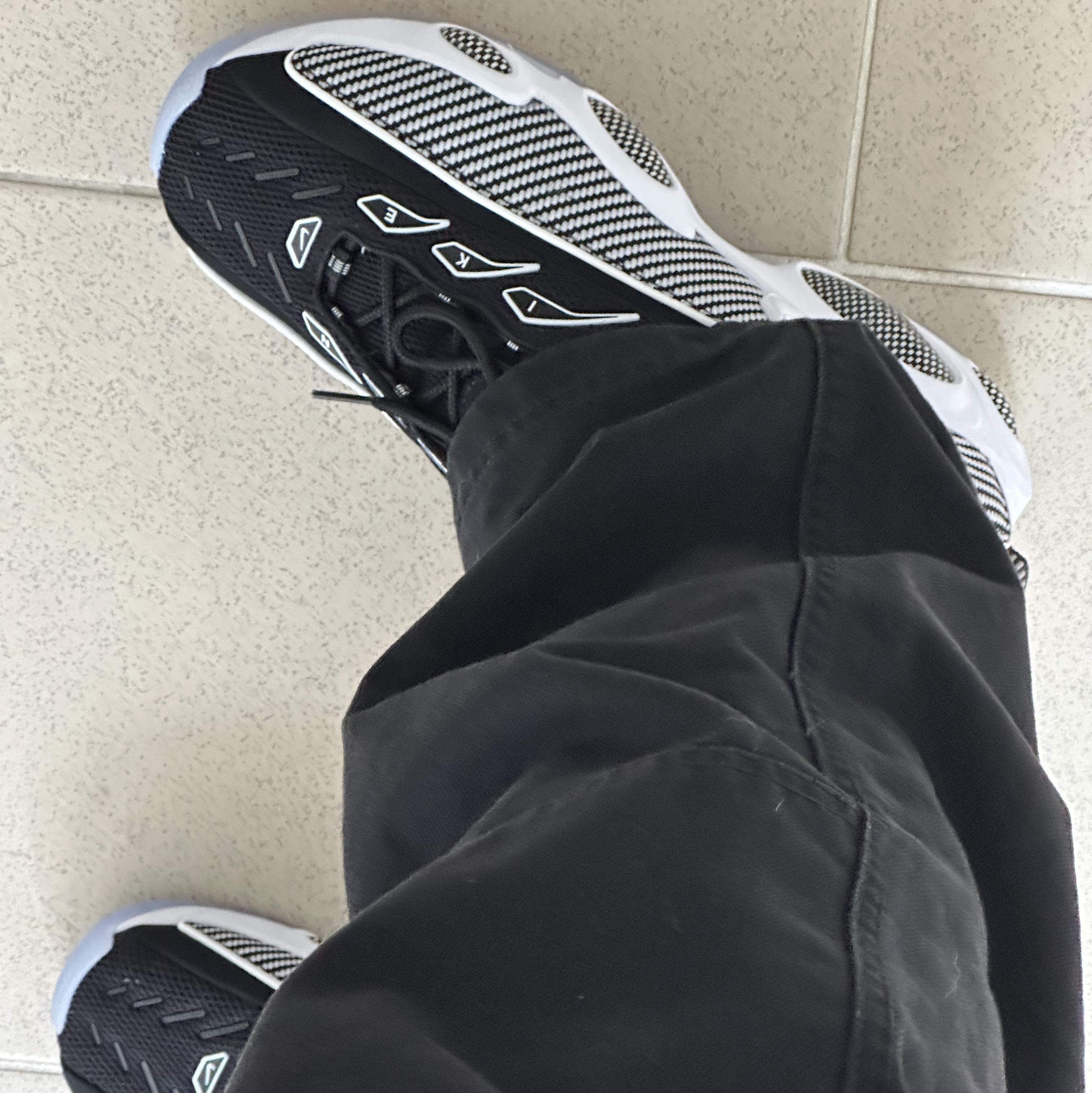 Nike x Drake Nocta Glide Black White Clear, Supreme x Nike ACG Belted Denim Pants Black - 22FW 착용 스타일