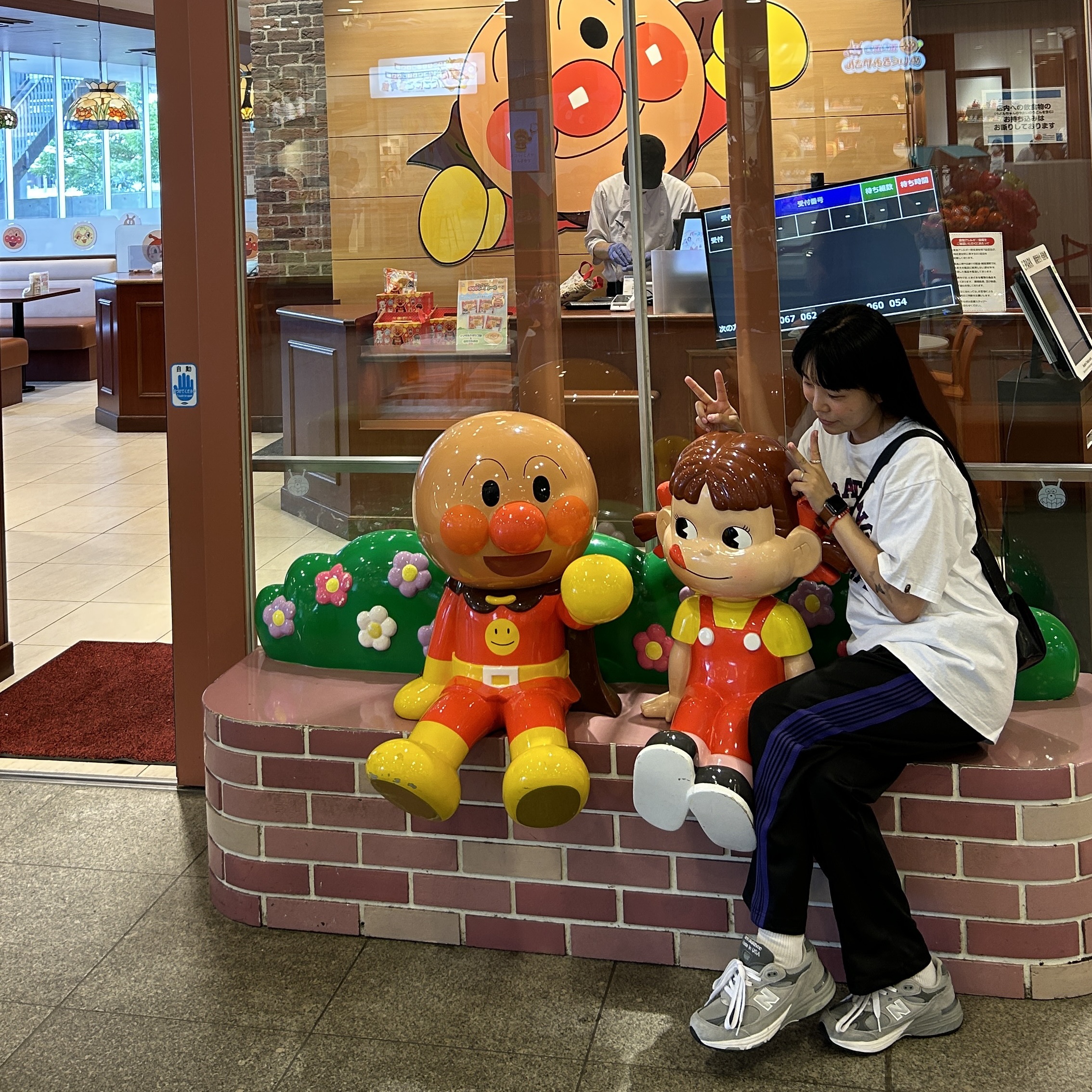 (W) New Balance 993 Made in USA Grey - B Standard 착용 스타일 - 4