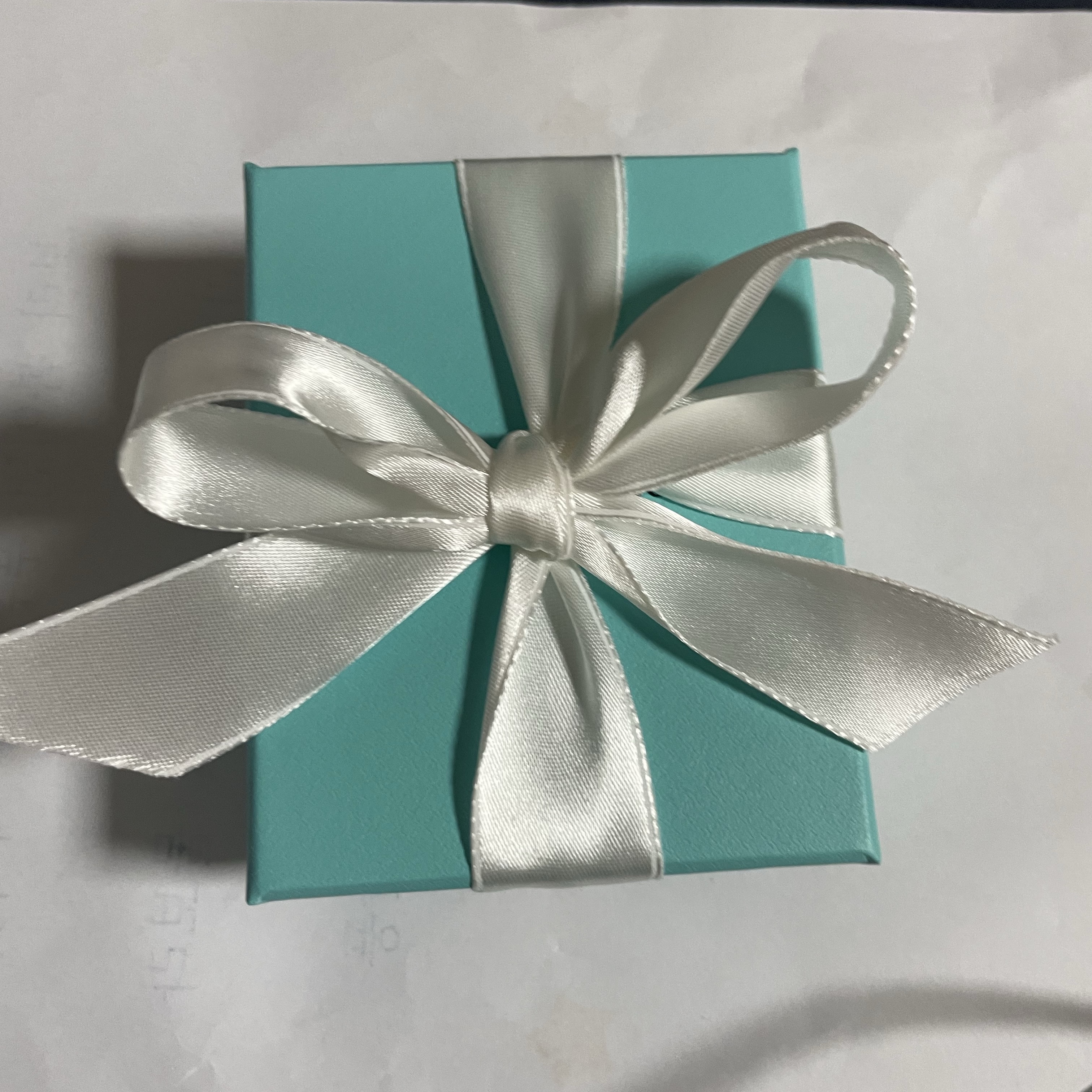 Tiffany & Co. Return To Tiffany Blue Double Heart Tag Pendant Mini Silver 착용 스타일 - 2