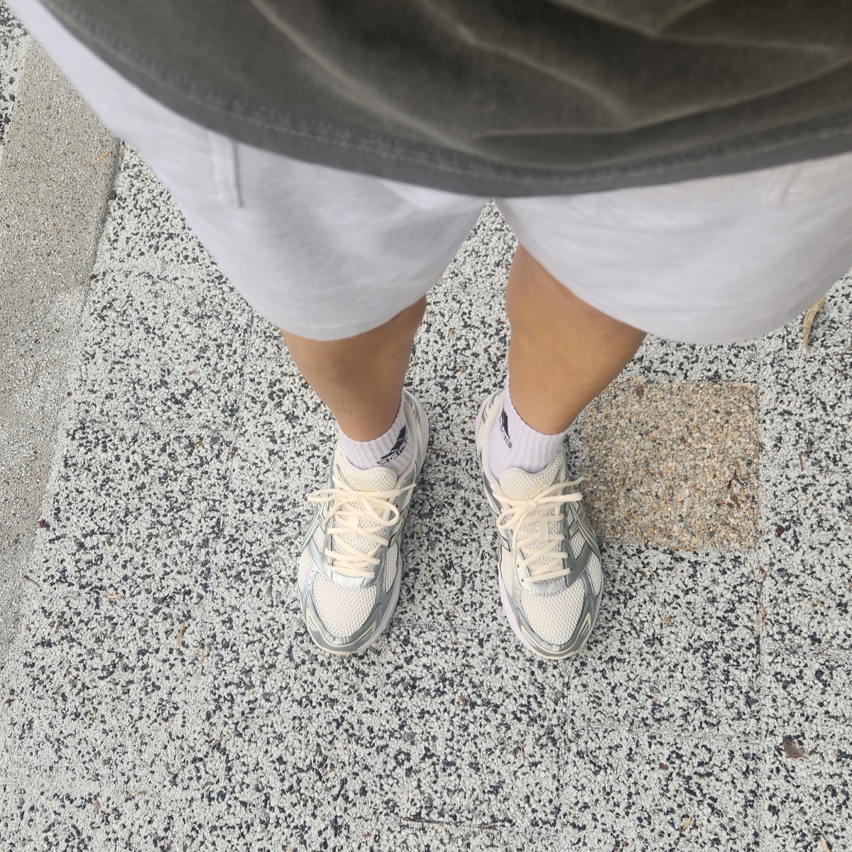 (W) Asics Gel-1130 Cream Pure Silver 착용 스타일