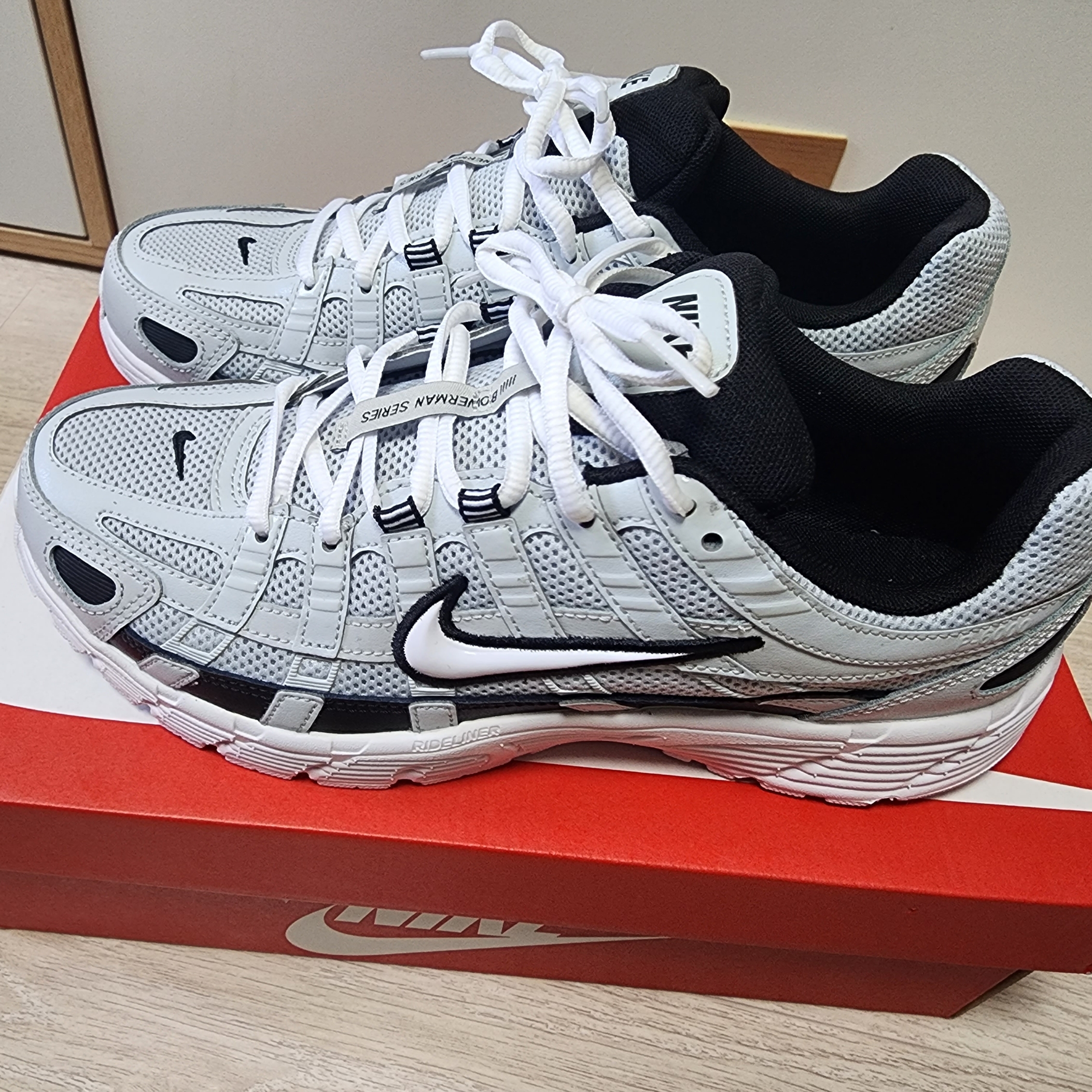 Nike P-6000 Pure Platinum 착용 스타일 - 2