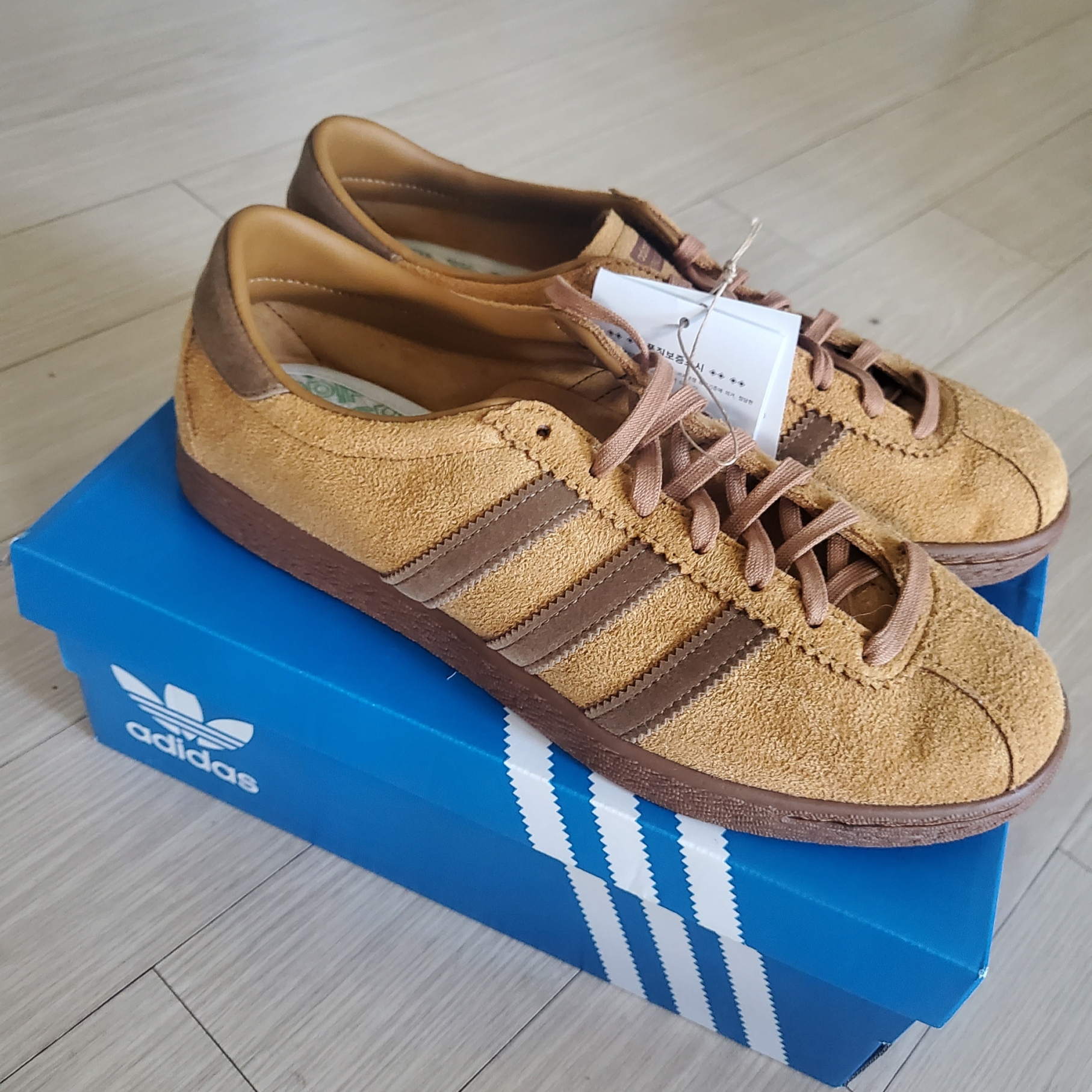Adidas Tobacco Gruen Mesa Brown Desert 착용 스타일