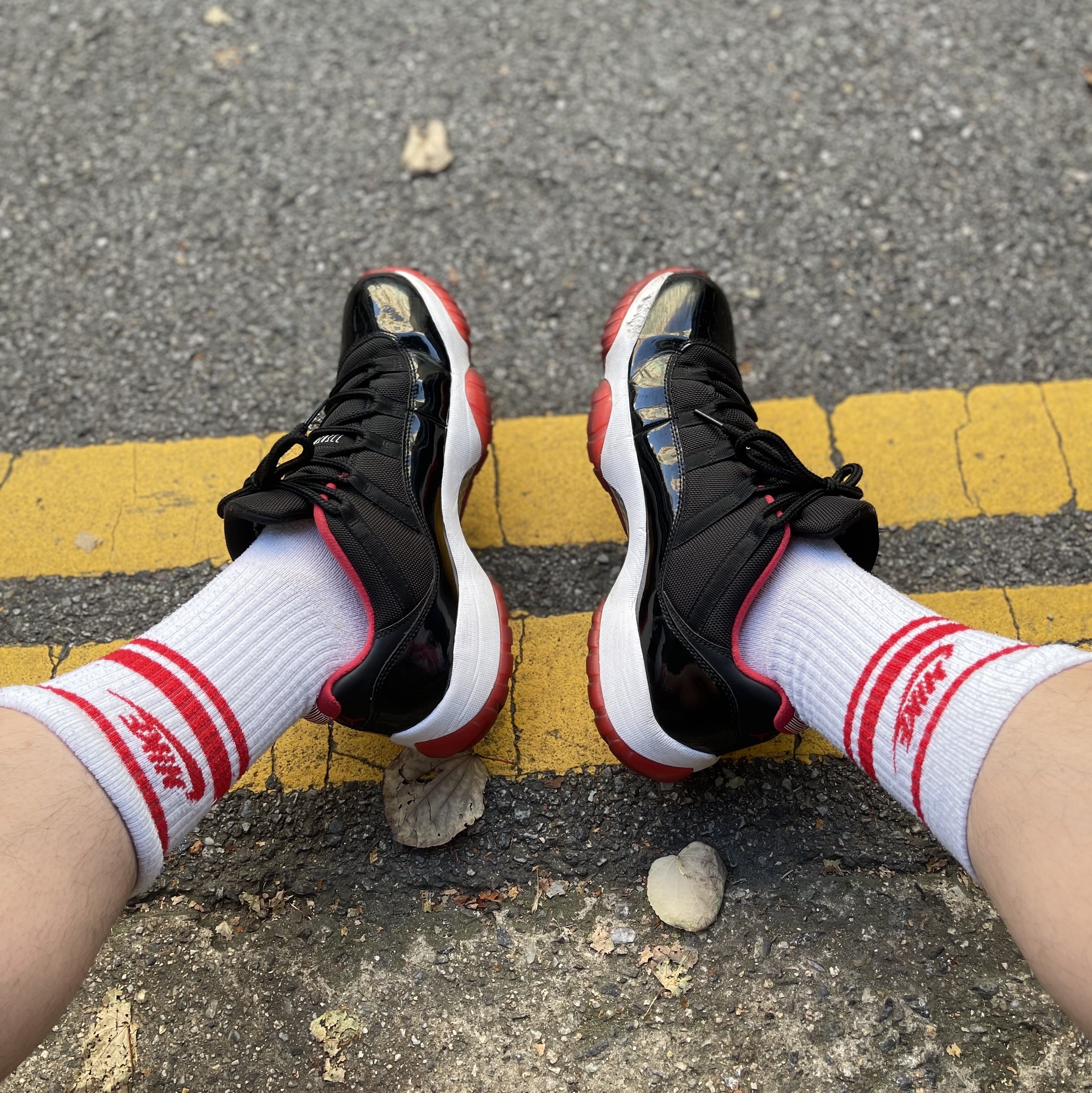 Jordan 11 Retro Low Bred 착용 스타일 - 2