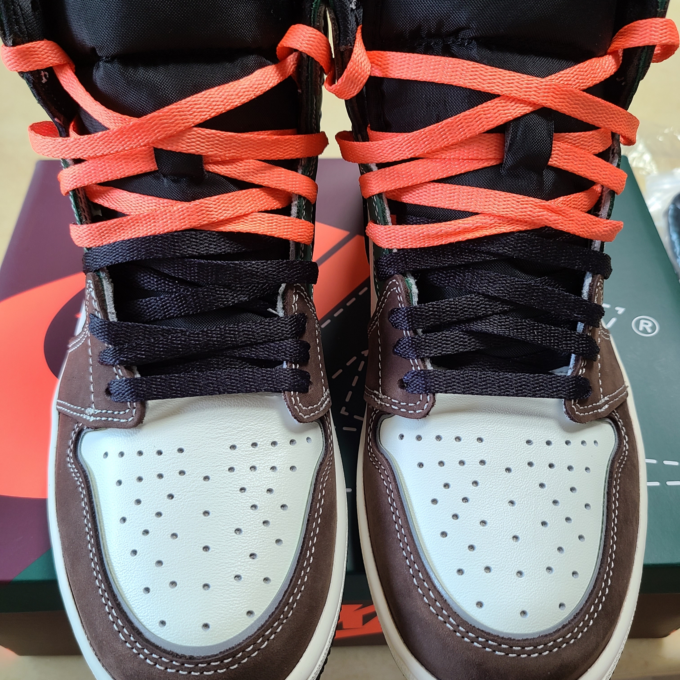 Jordan 1 Retro High OG Craft 착용 스타일 - 3