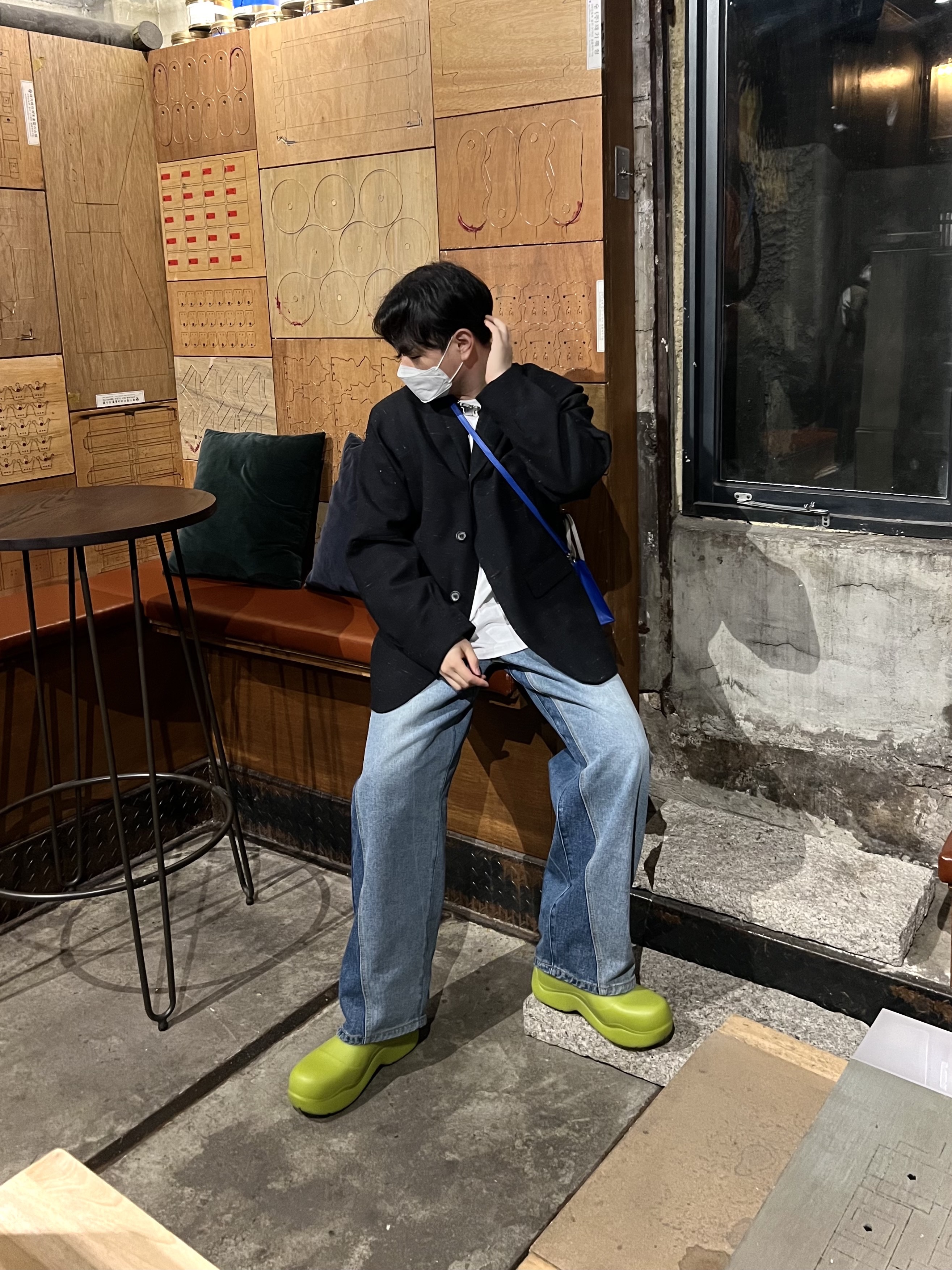Bottega Veneta Puddle Ankle Boots Kiwi 착용 스타일